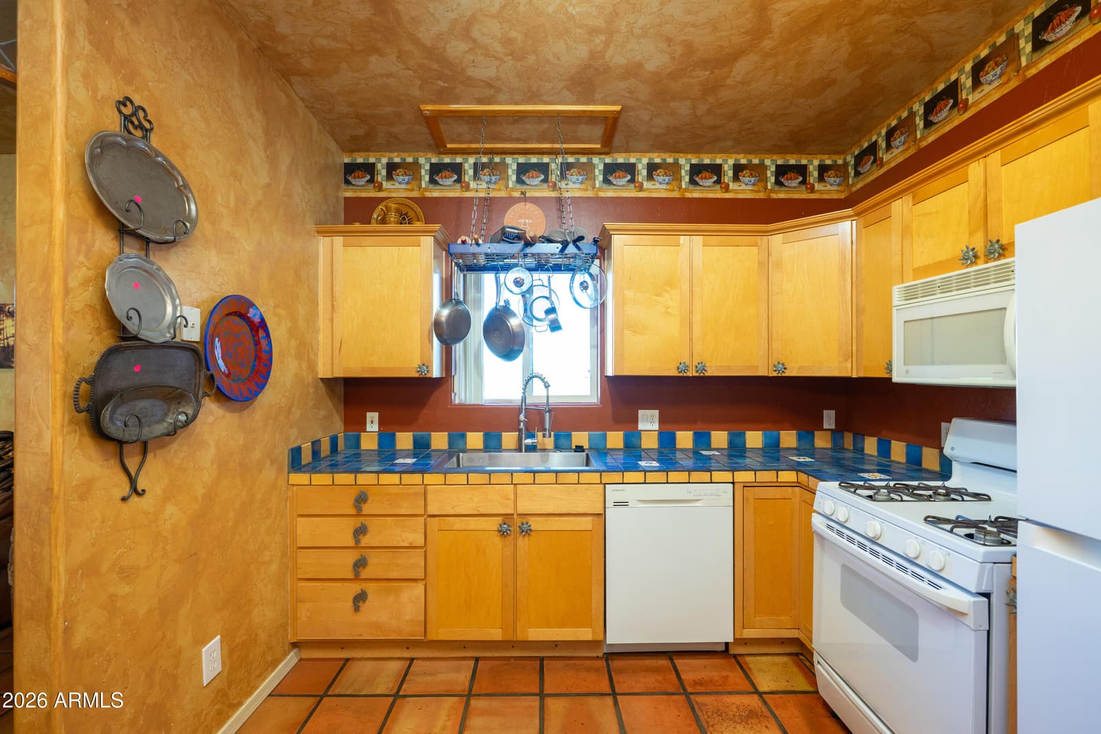 524 S Taylors Trail, Sierra Vista, AZ 85635 — photo 13 of 46