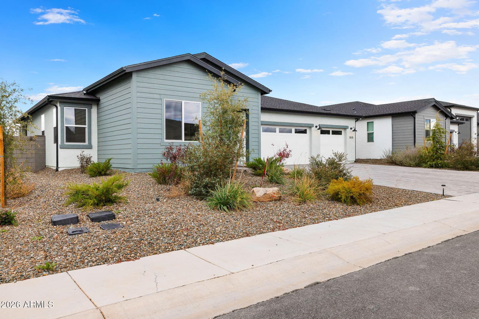 7615 E Louie Lane, Prescott Valley, AZ 86315 — photo 2 of 27