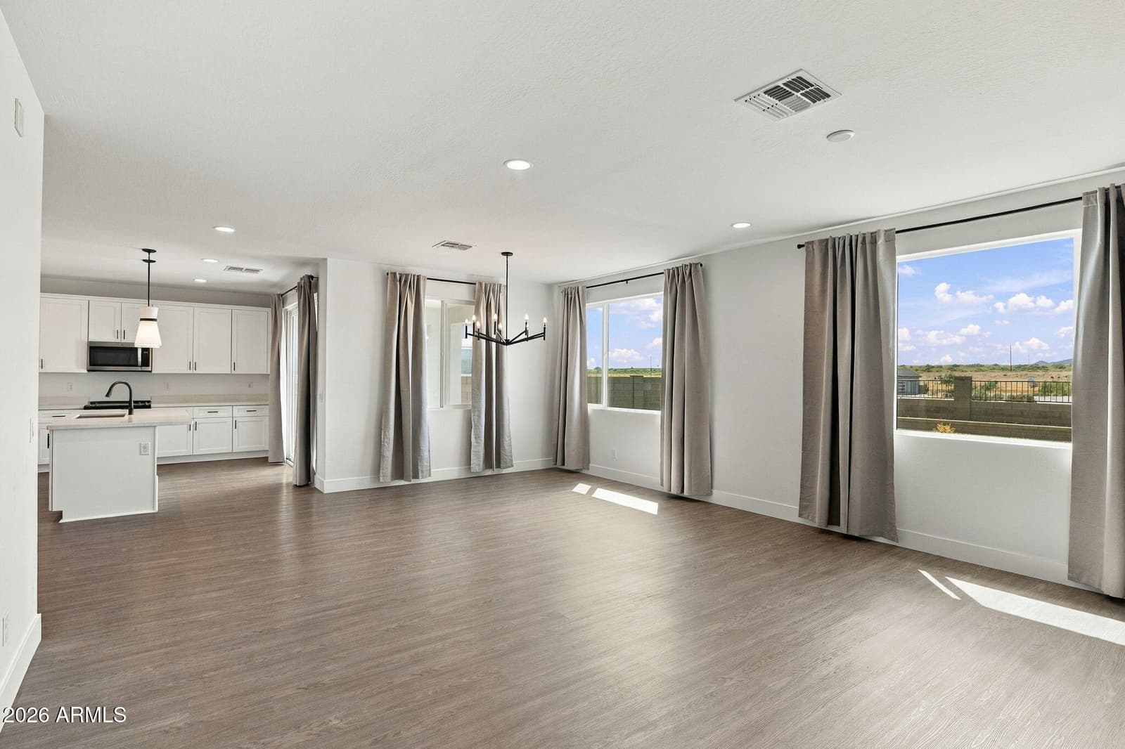 7615 E Louie Lane, Prescott Valley, AZ 86315 — photo 5 of 27