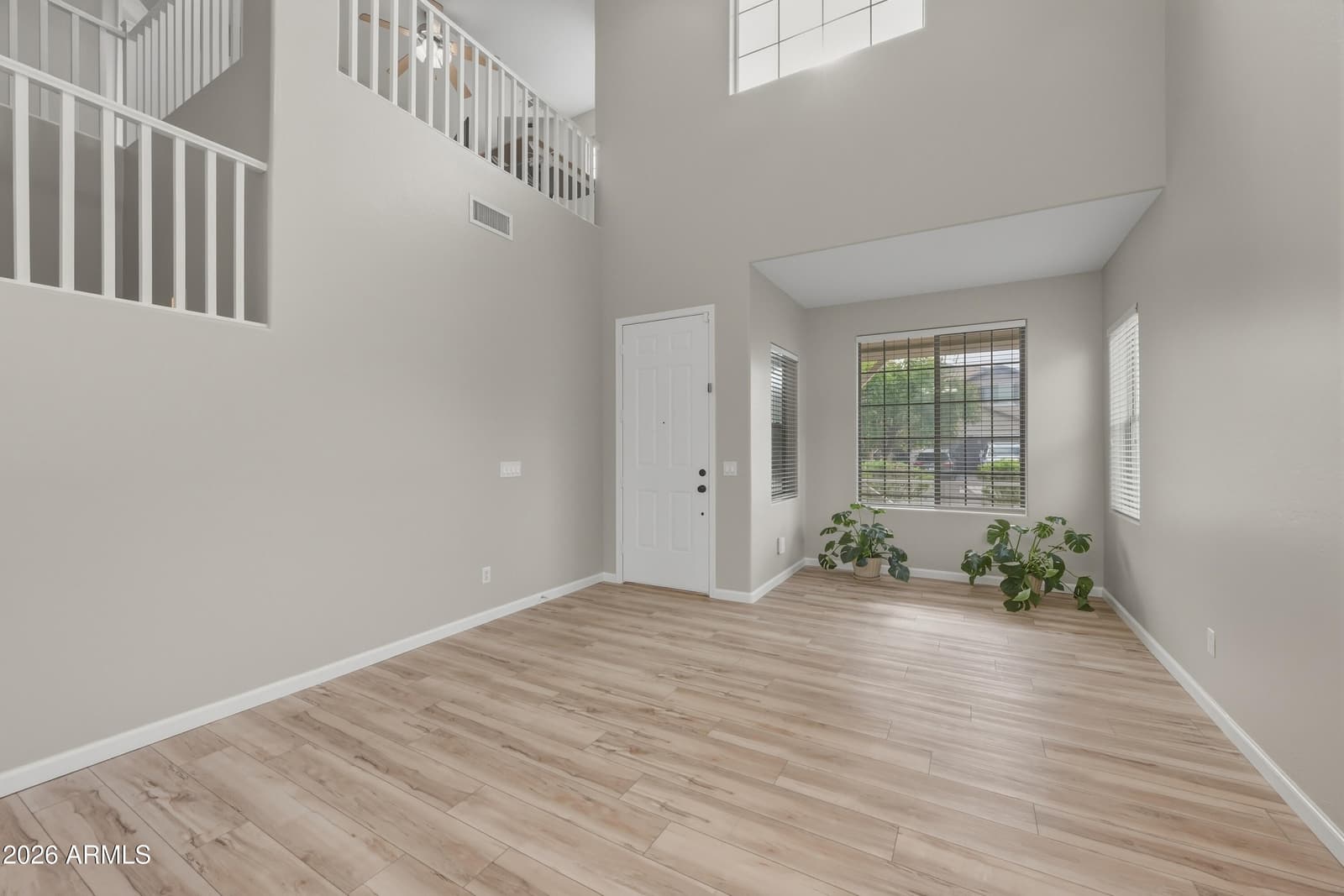 3868 S Stallion Drive, Gilbert, AZ 85297 — photo 5 of 30