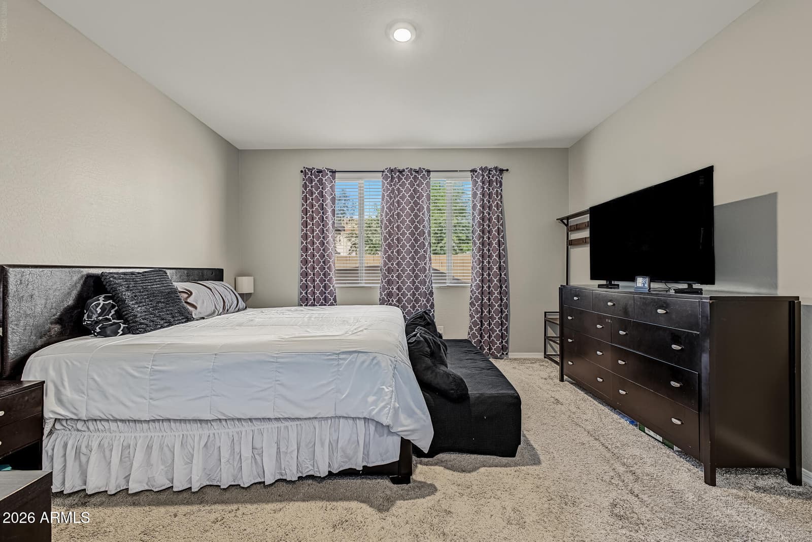 2820 E Sunland Avenue, Phoenix, AZ 85040 — photo 15 of 44
