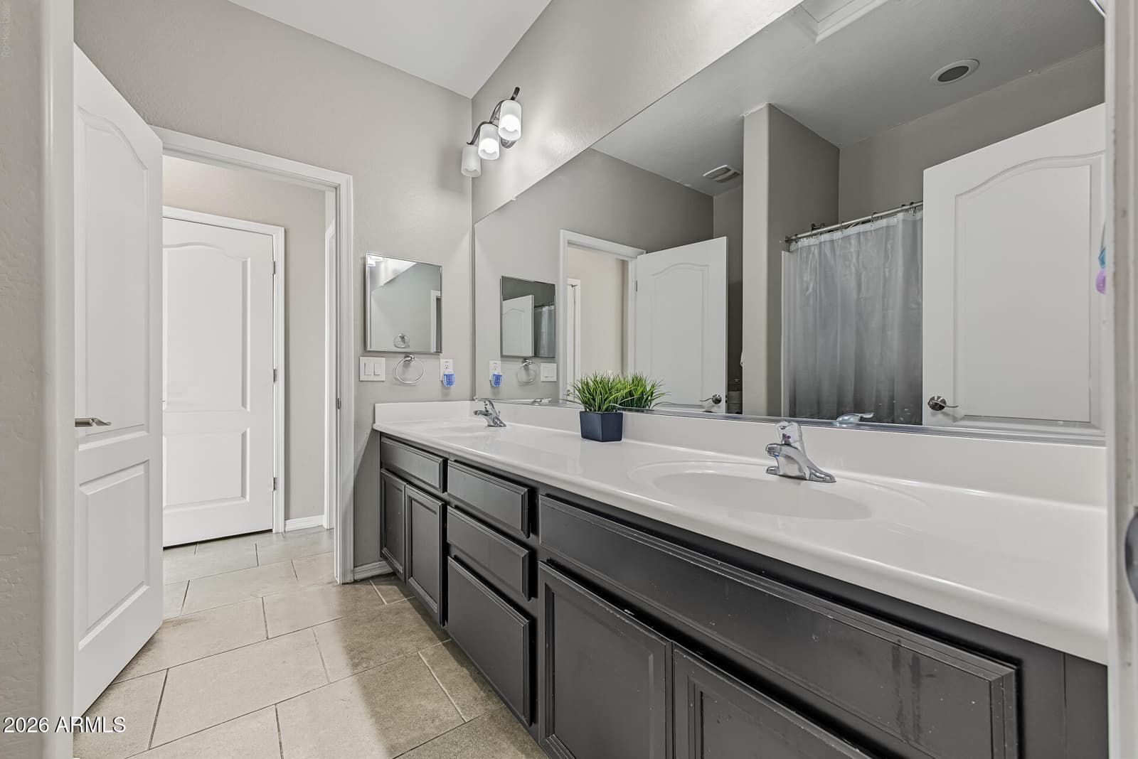2820 E Sunland Avenue, Phoenix, AZ 85040 — photo 24 of 44