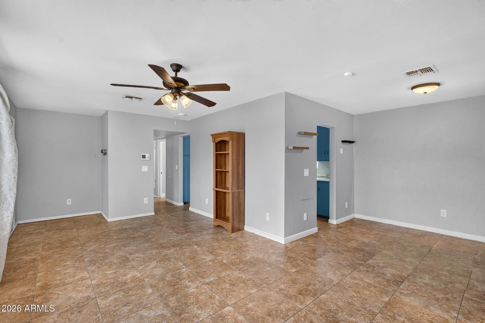 1032 N 27th Drive, Phoenix, AZ 85009 — photo 2 of 20