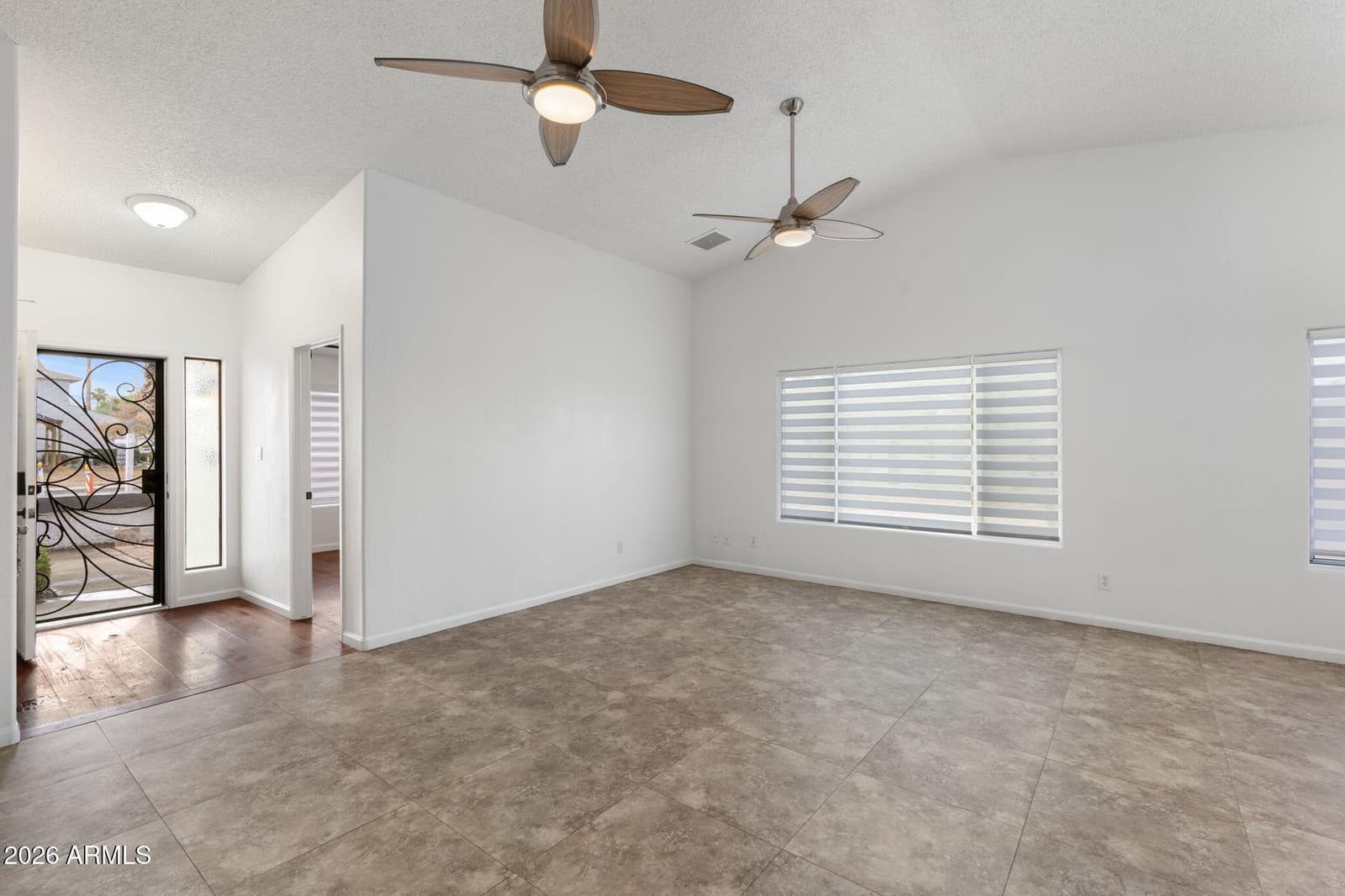 14434 N 26th Avenue, Phoenix, AZ 85023 — photo 13 of 38