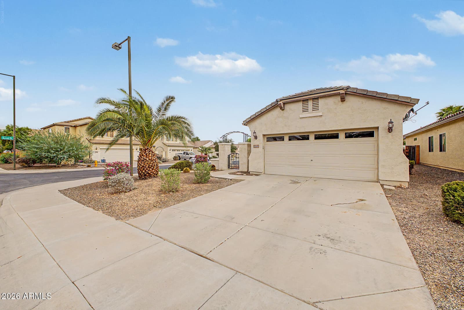 20583 N 262nd Avenue, Buckeye, AZ 85396 — photo 4 of 31