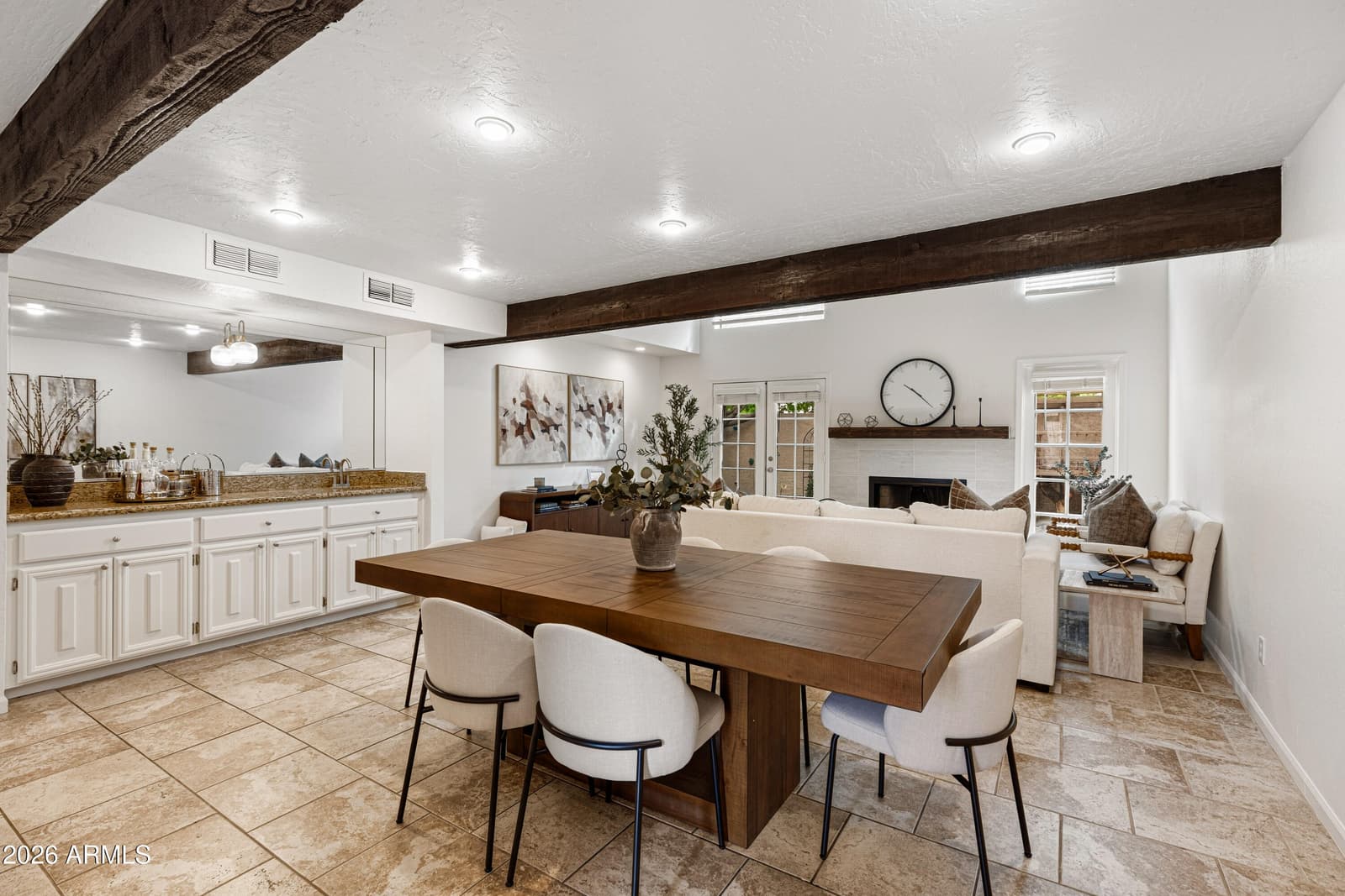 5812 N 12th Street 31, Phoenix, AZ 85014 — photo 5 of 39