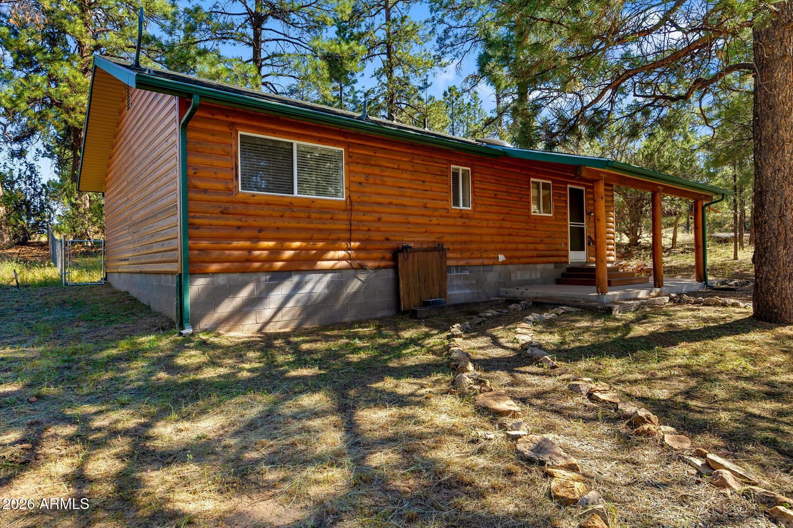 1967 Tall Pine Circle, Overgaard, AZ 85933 — photo 5 of 35