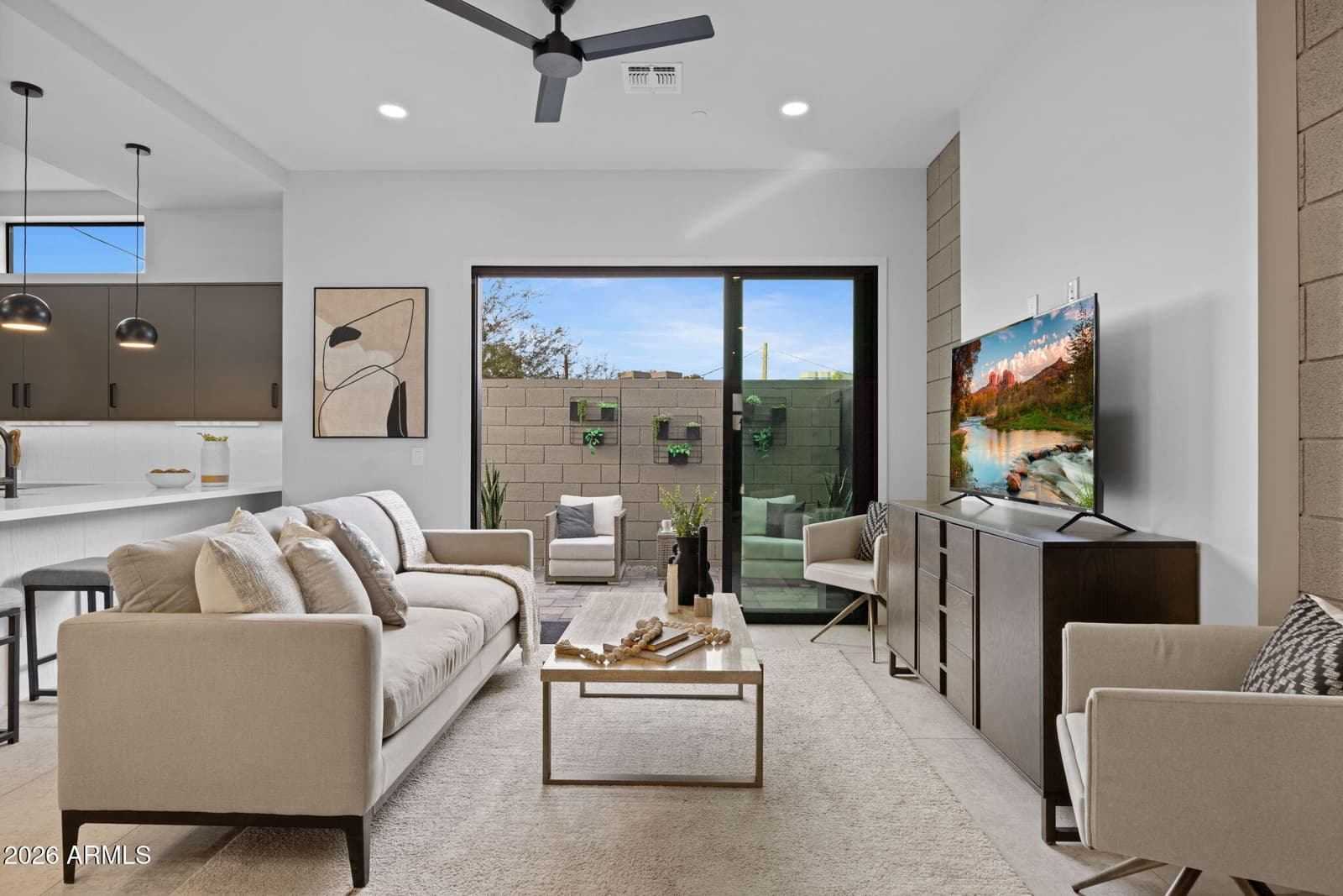 377 E Windsor Avenue 13, Phoenix, AZ 85004 — photo 5 of 30