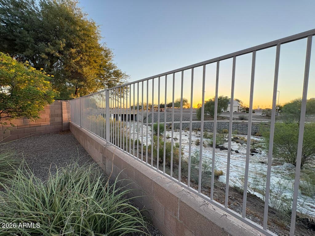 16418 N 8th Avenue, Phoenix, AZ 85023 — photo 4 of 57