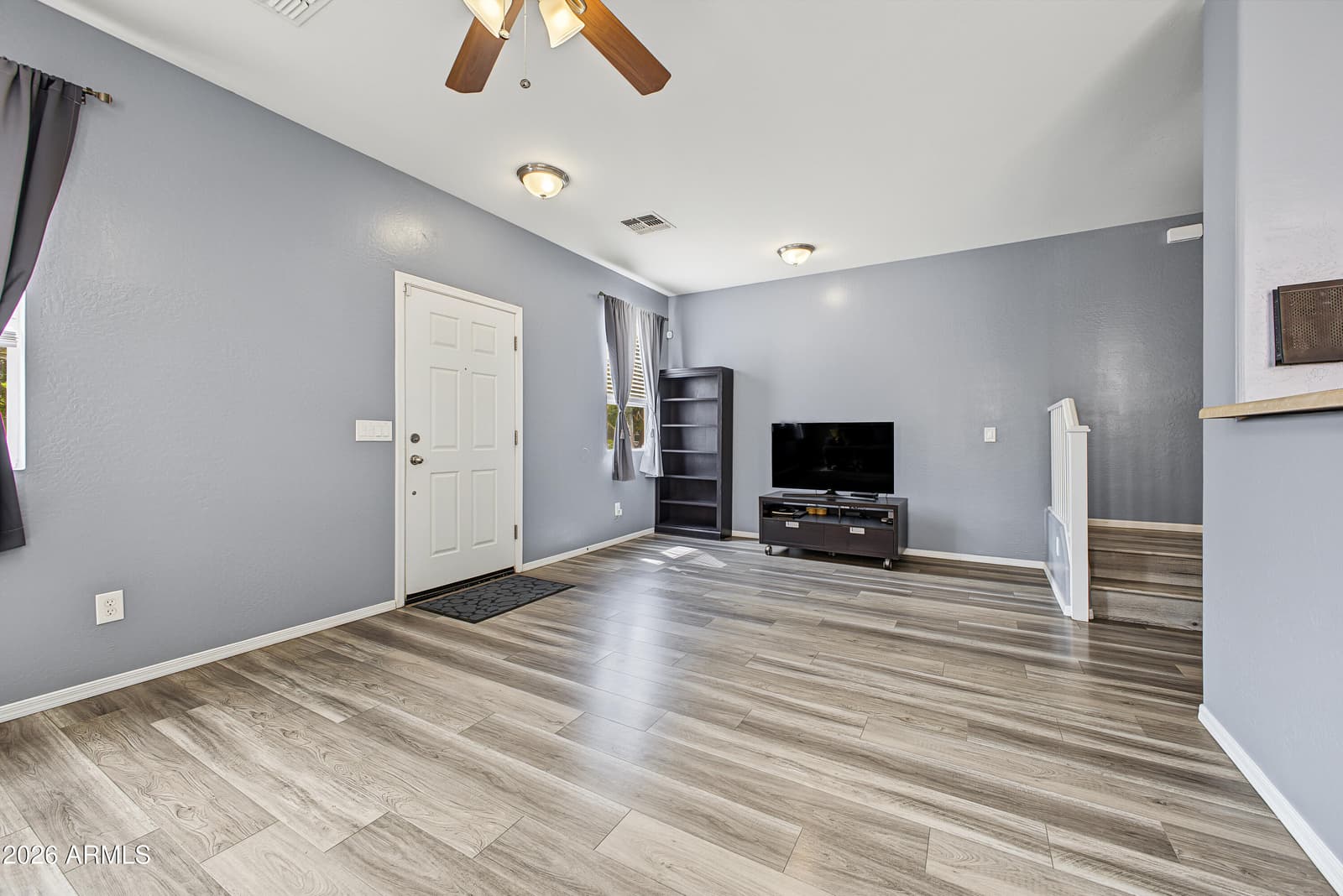 5318 W Albeniz Place, Phoenix, AZ 85043 — photo 2 of 21