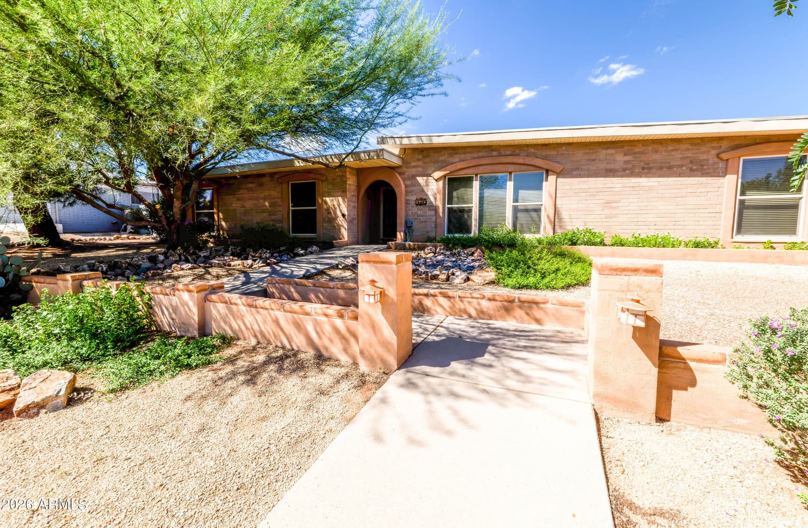 1689 Crestwood Drive, Sierra Vista, AZ 85635 — photo 2 of 77