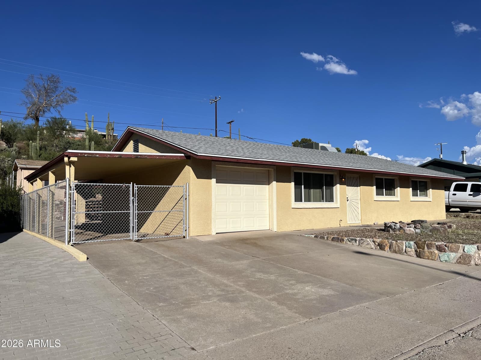 342 W Danbury Road, Kearny, AZ 85137 — photo 3 of 28