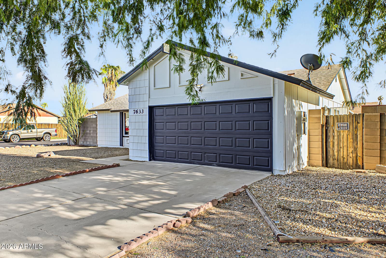 7633 W Wolf Street, Phoenix, AZ 85033 — photo 6 of 29