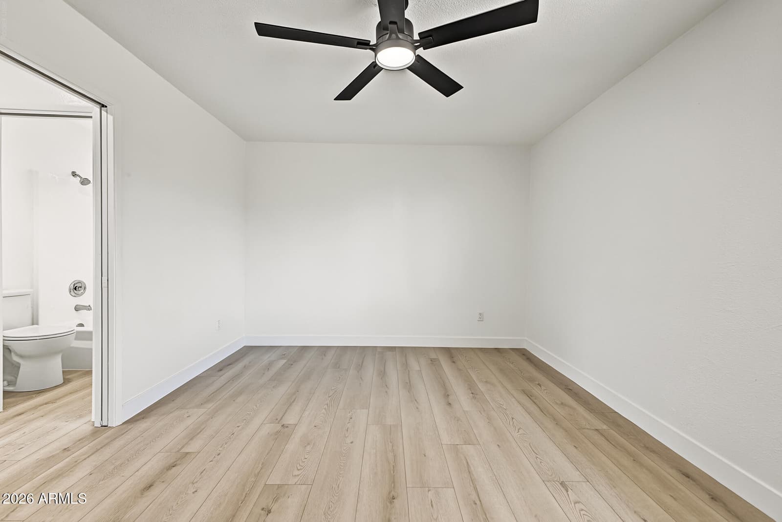 7633 W Wolf Street, Phoenix, AZ 85033 — photo 19 of 29