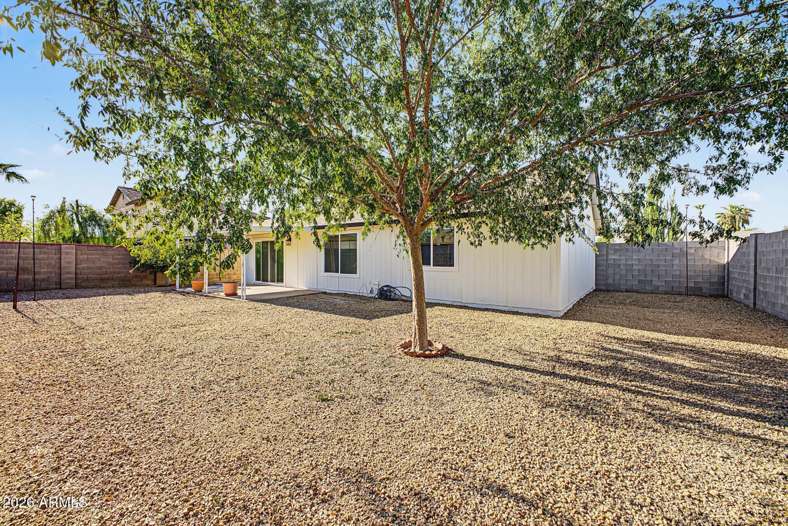 7633 W Wolf Street, Phoenix, AZ 85033 — photo 27 of 29