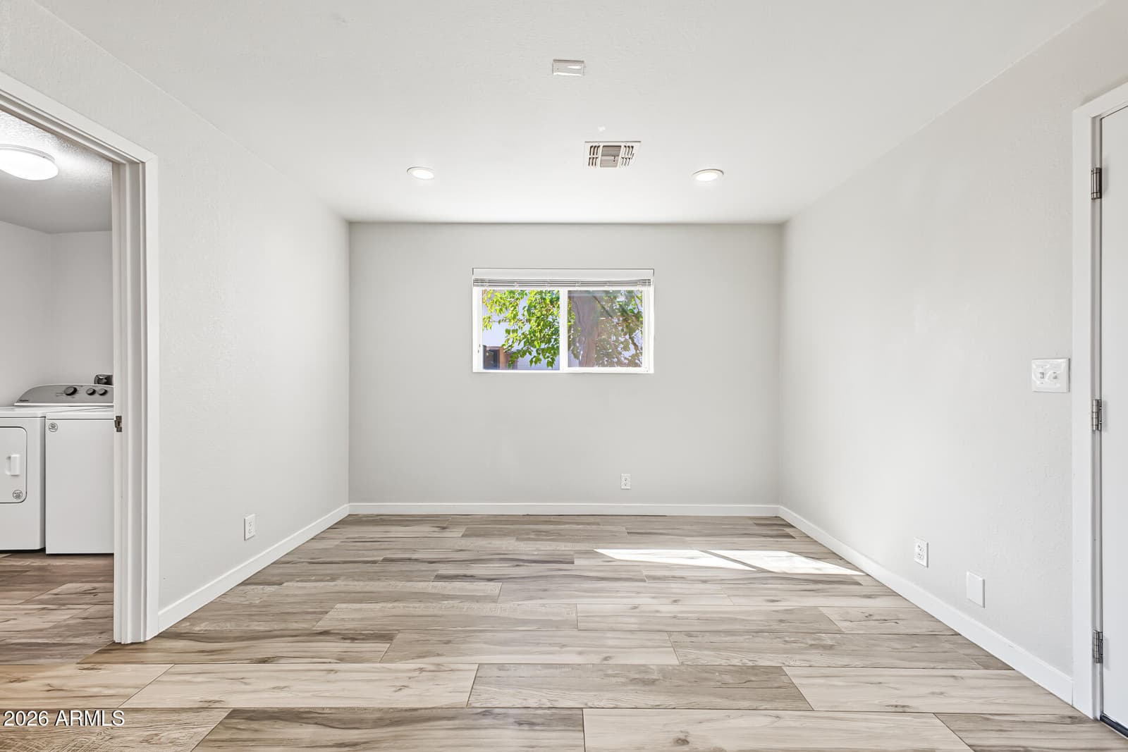 827 W Romo Jones Street, Tempe, AZ 85281 — photo 8 of 30