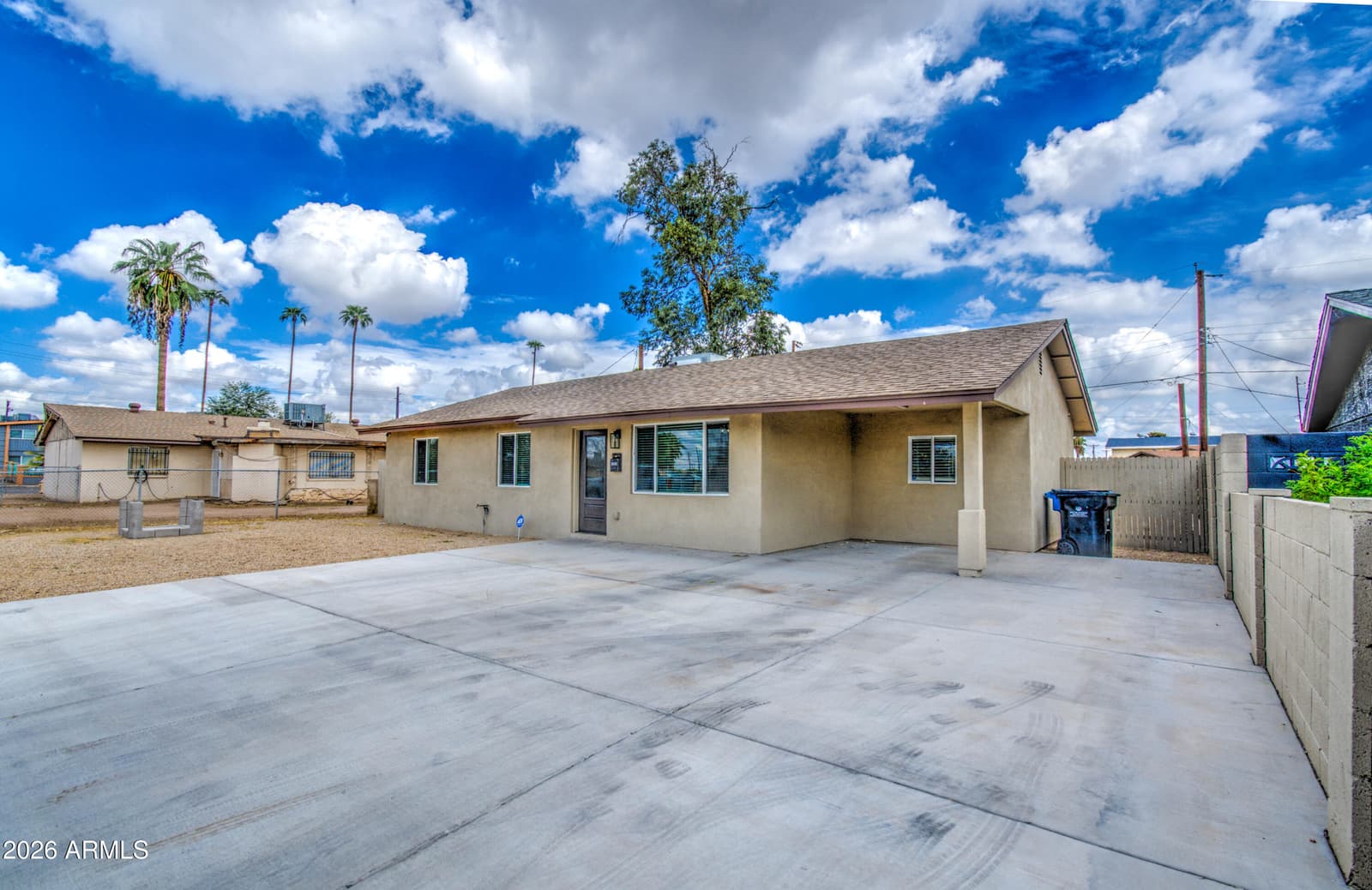 3245 N 43rd Avenue N, Phoenix, AZ 85031 — photo 4 of 44
