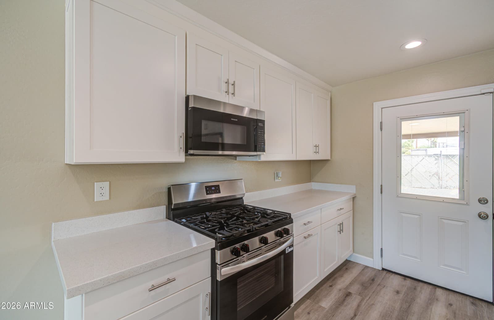 3245 N 43rd Avenue N, Phoenix, AZ 85031 — photo 14 of 44