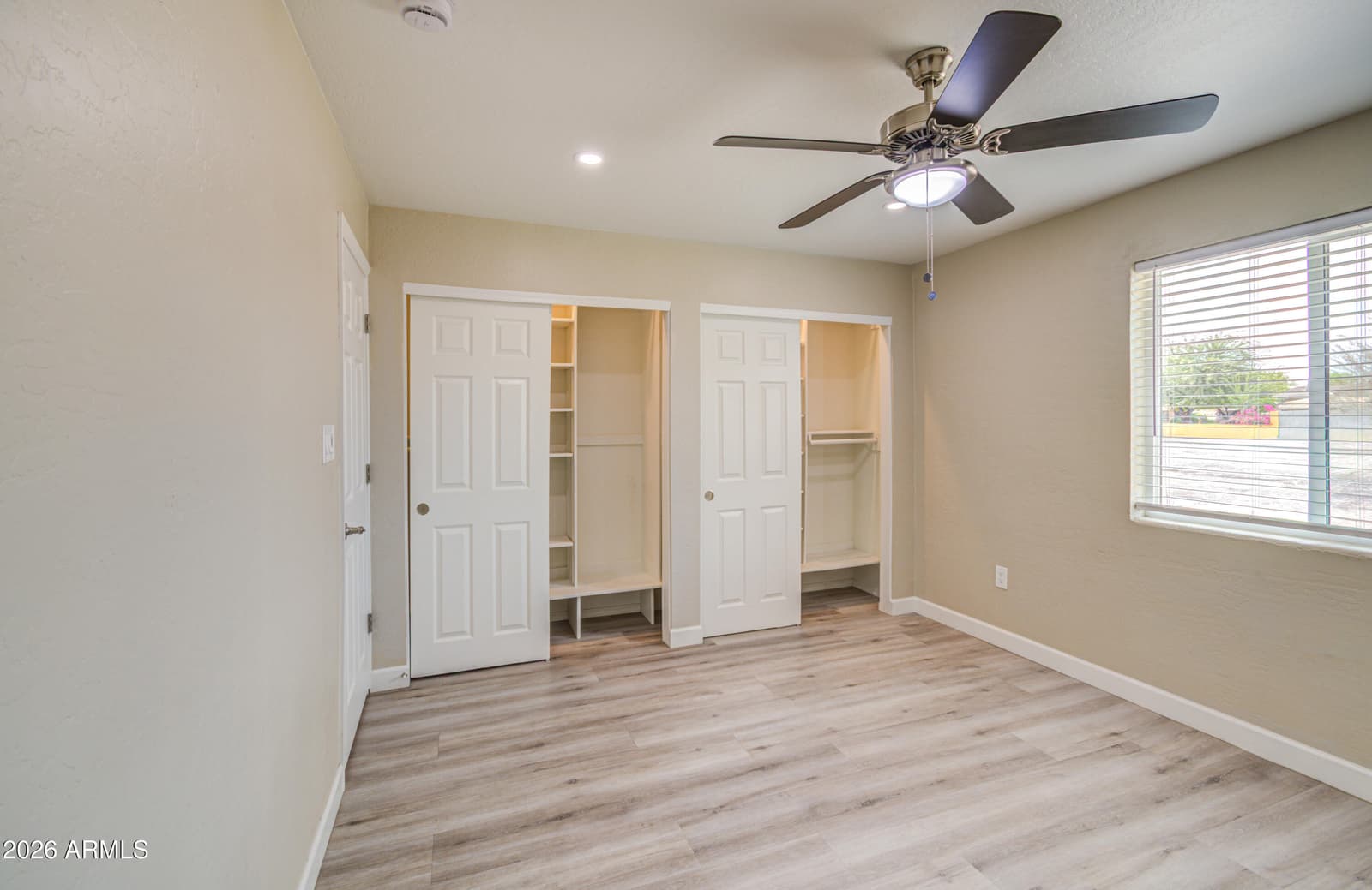 3245 N 43rd Avenue N, Phoenix, AZ 85031 — photo 20 of 44