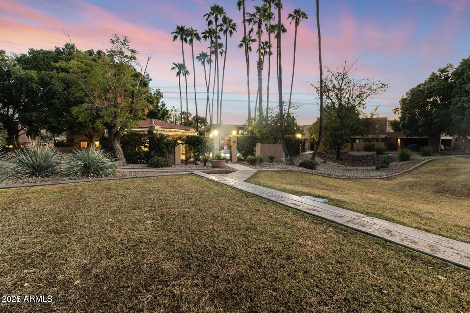10408 N 11th Street 2, Phoenix, AZ 85020 — photo 19 of 30