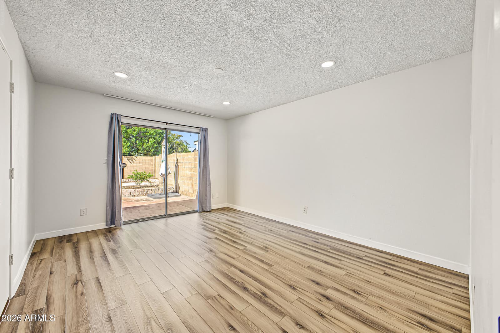 17030 N 31st Avenue, Phoenix, AZ 85053 — photo 13 of 33