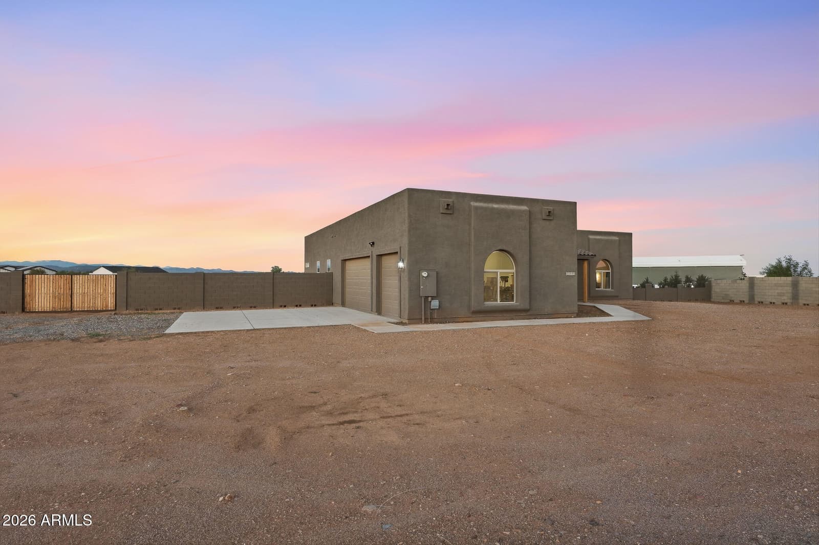 23008 W Peakview Road, Wittmann, AZ 85361 — photo 12 of 50