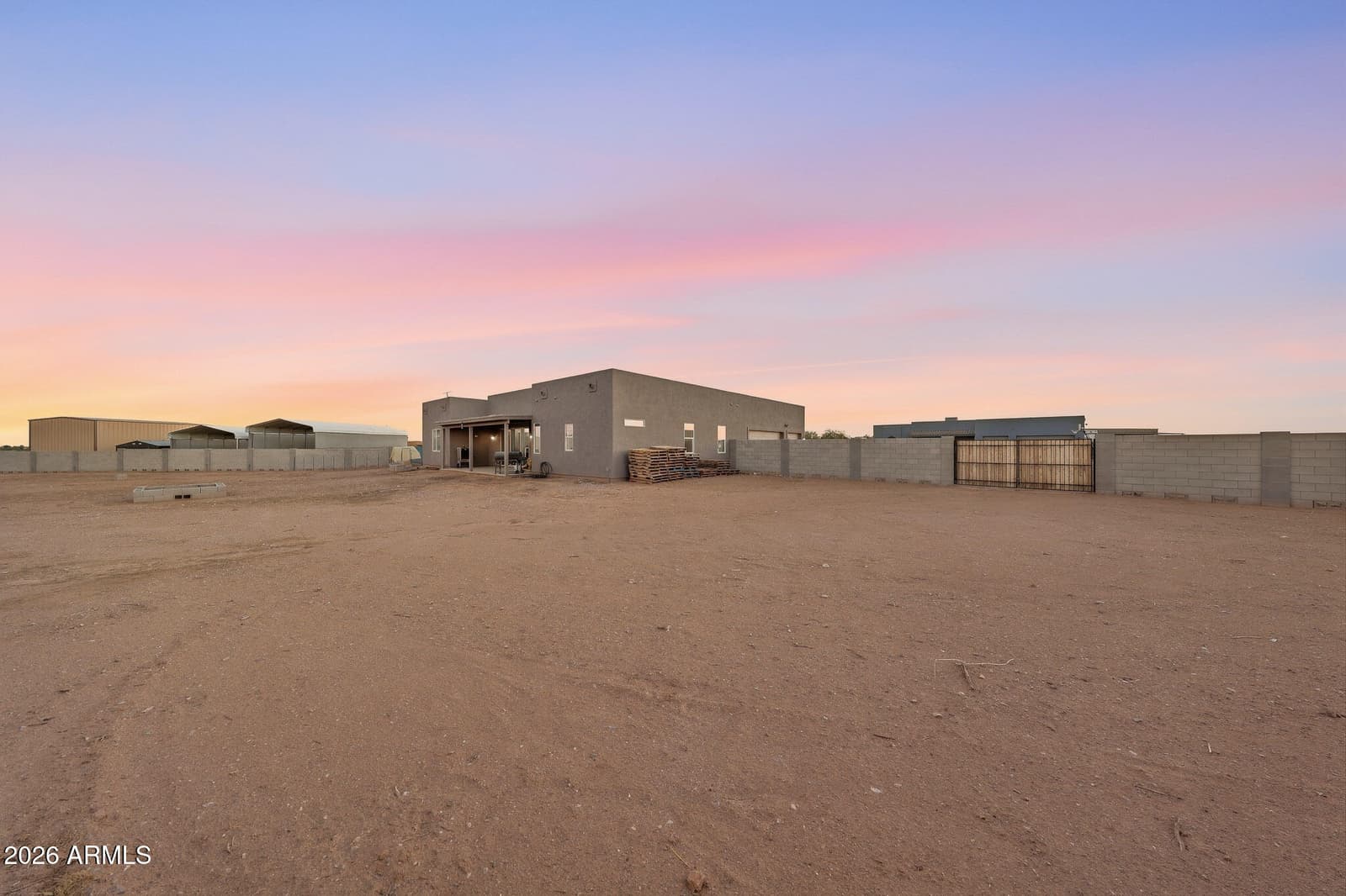 23008 W Peakview Road, Wittmann, AZ 85361 — photo 9 of 50