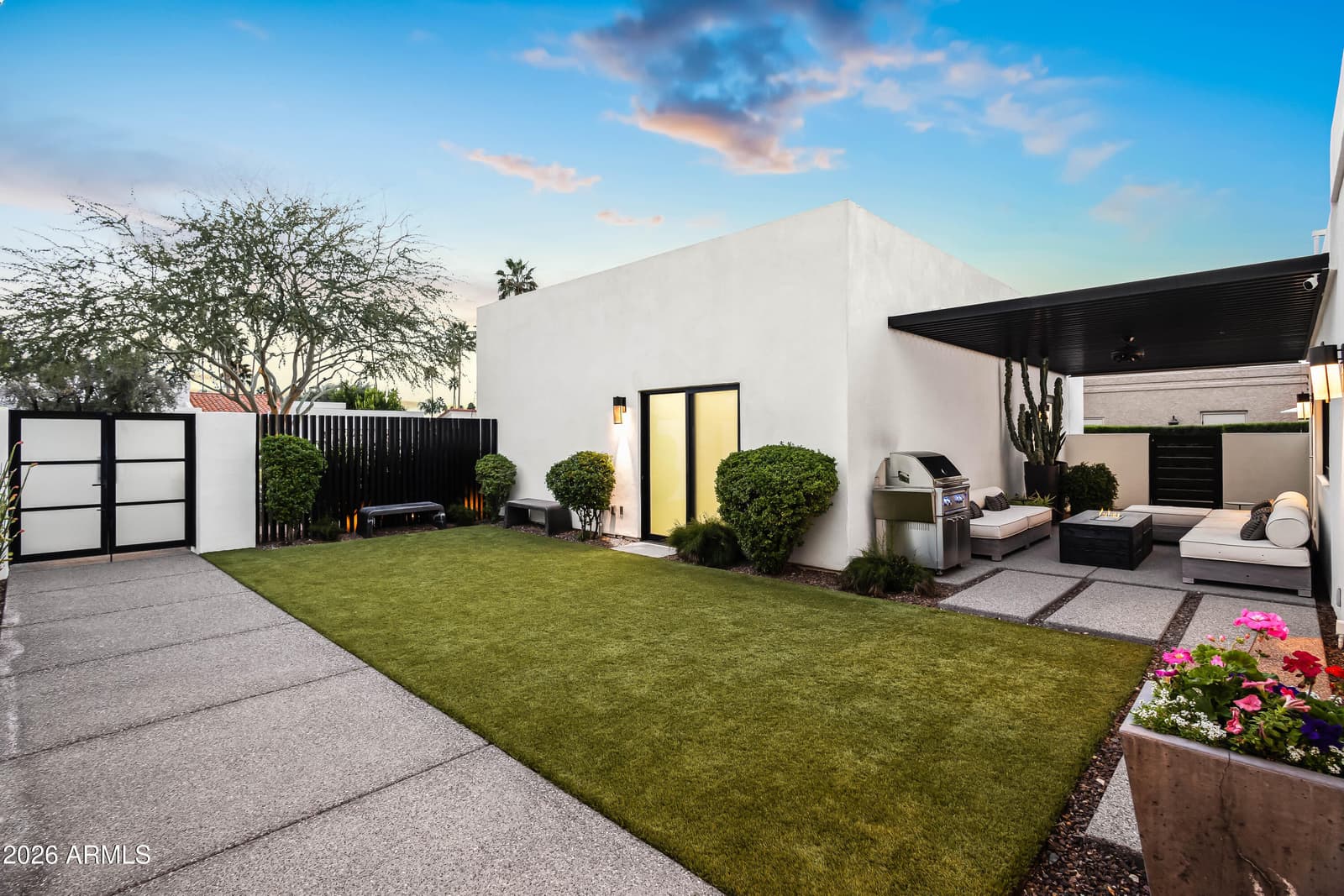 8610 E Irish Hunter Trail, Scottsdale, AZ 85258 — photo 4 of 13