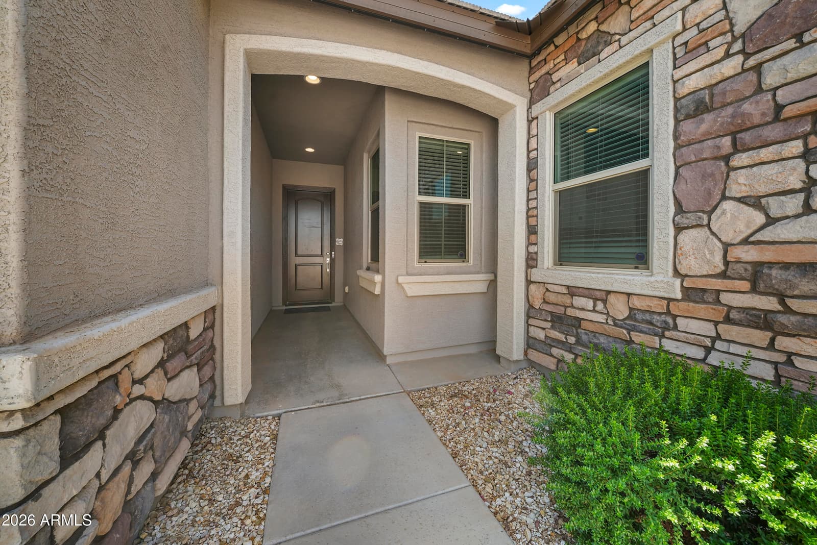 18873 W Shaw Butte Drive, Surprise, AZ 85388 — photo 4 of 34