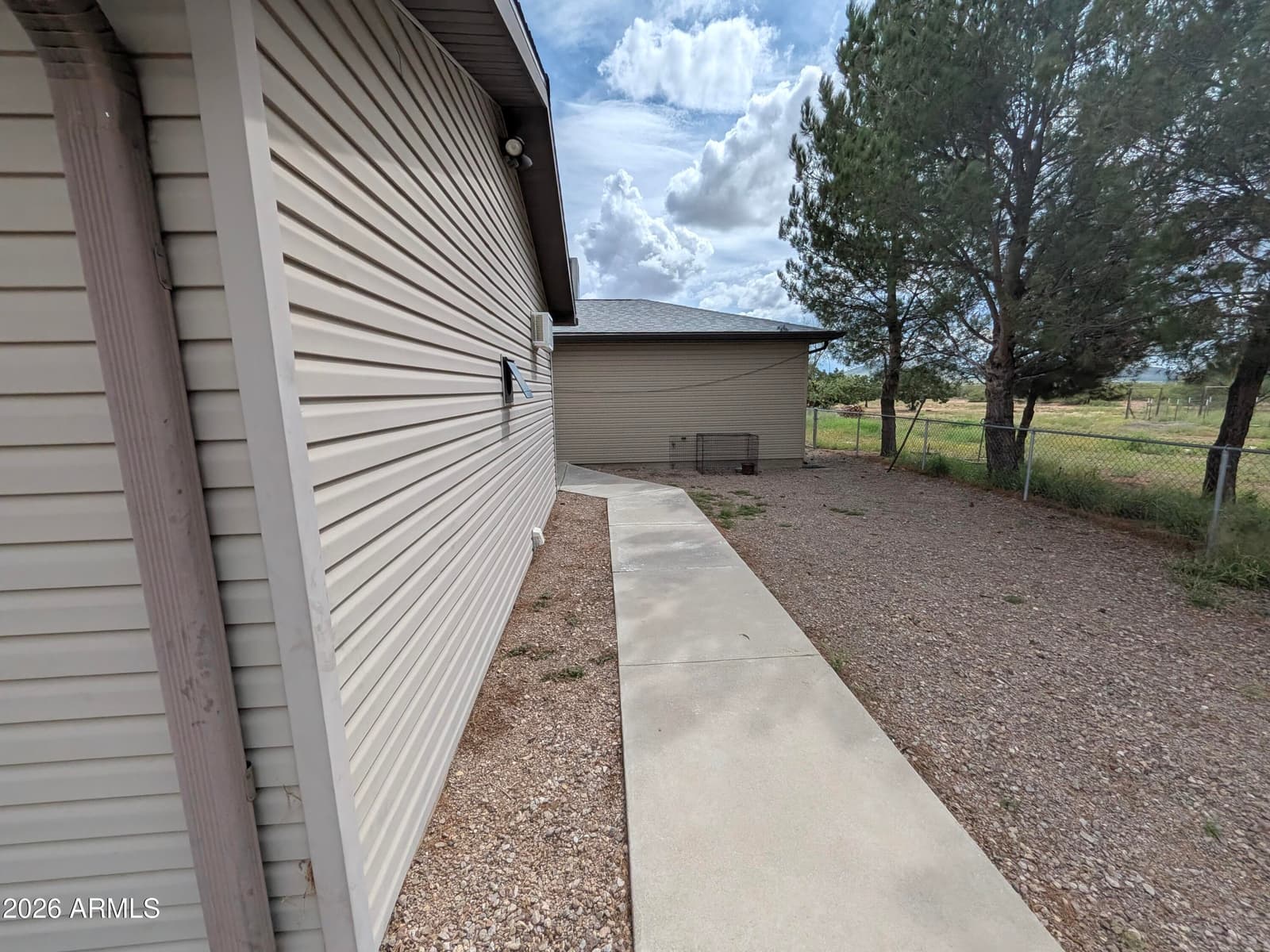 8050 E Dunn Lane, Pearce, AZ 85625 — photo 10 of 49