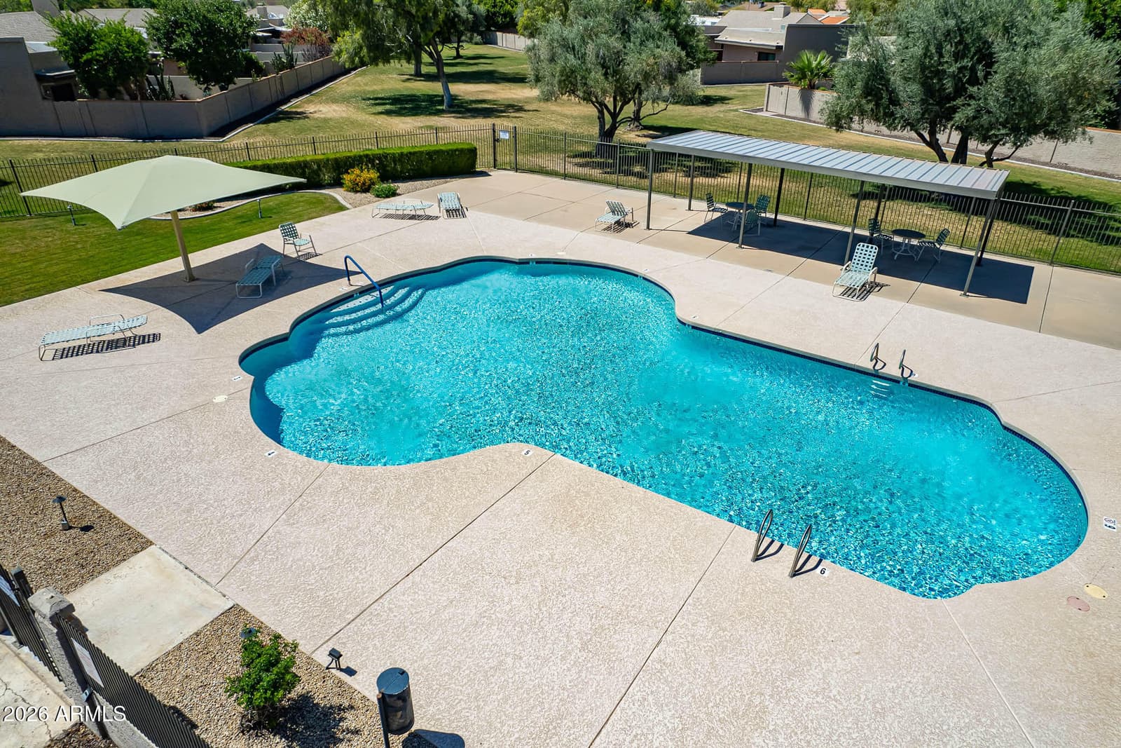 9471 E Laurel Lane, Scottsdale, AZ 85260 — photo 4 of 38