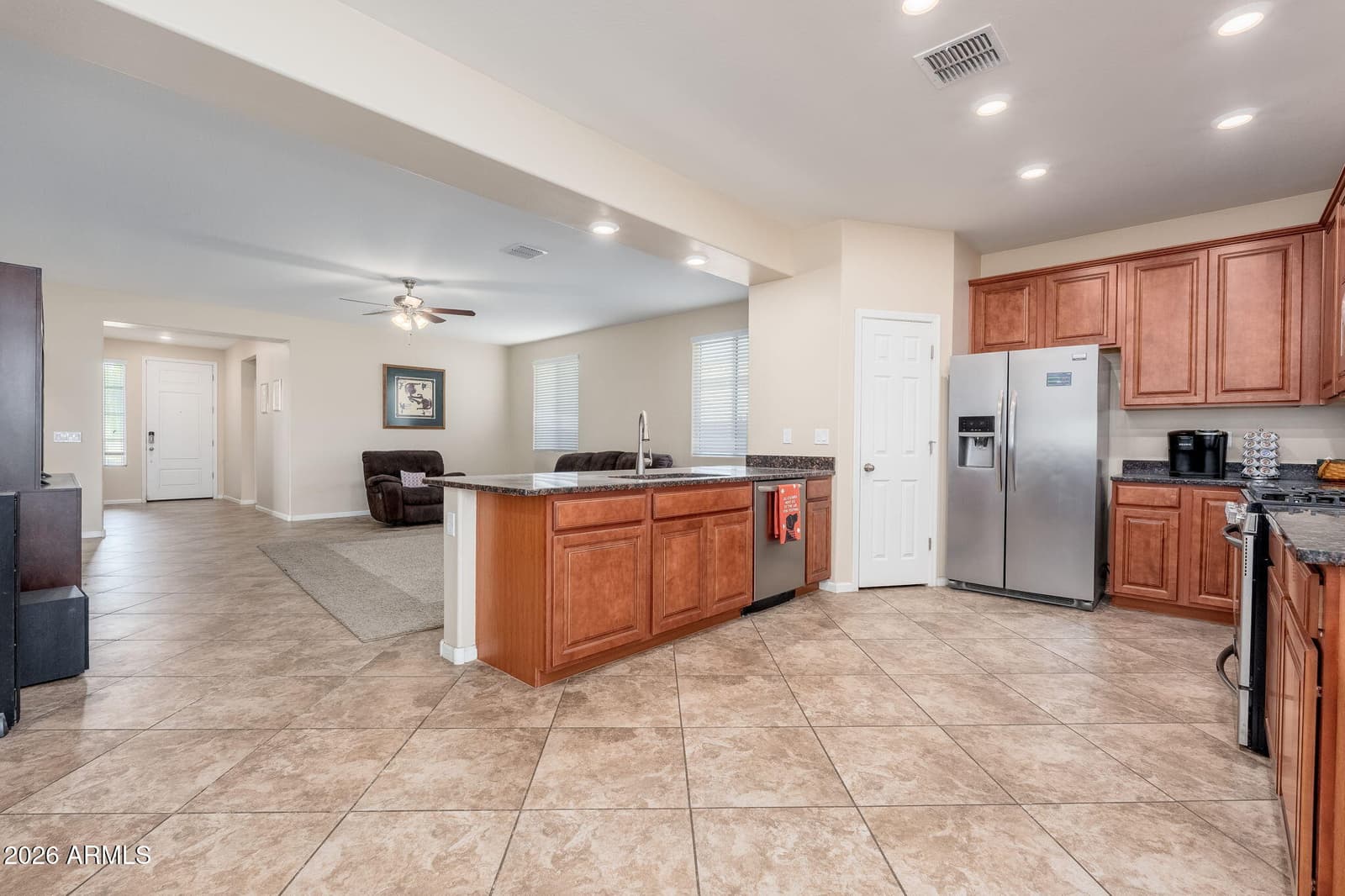 12935 W Flynn Lane, Glendale, AZ 85307 — photo 7 of 37