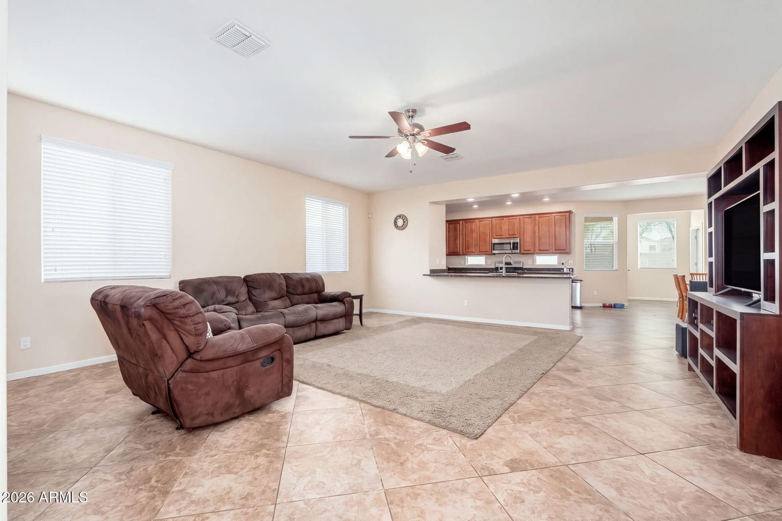 12935 W Flynn Lane, Glendale, AZ 85307 — photo 3 of 37