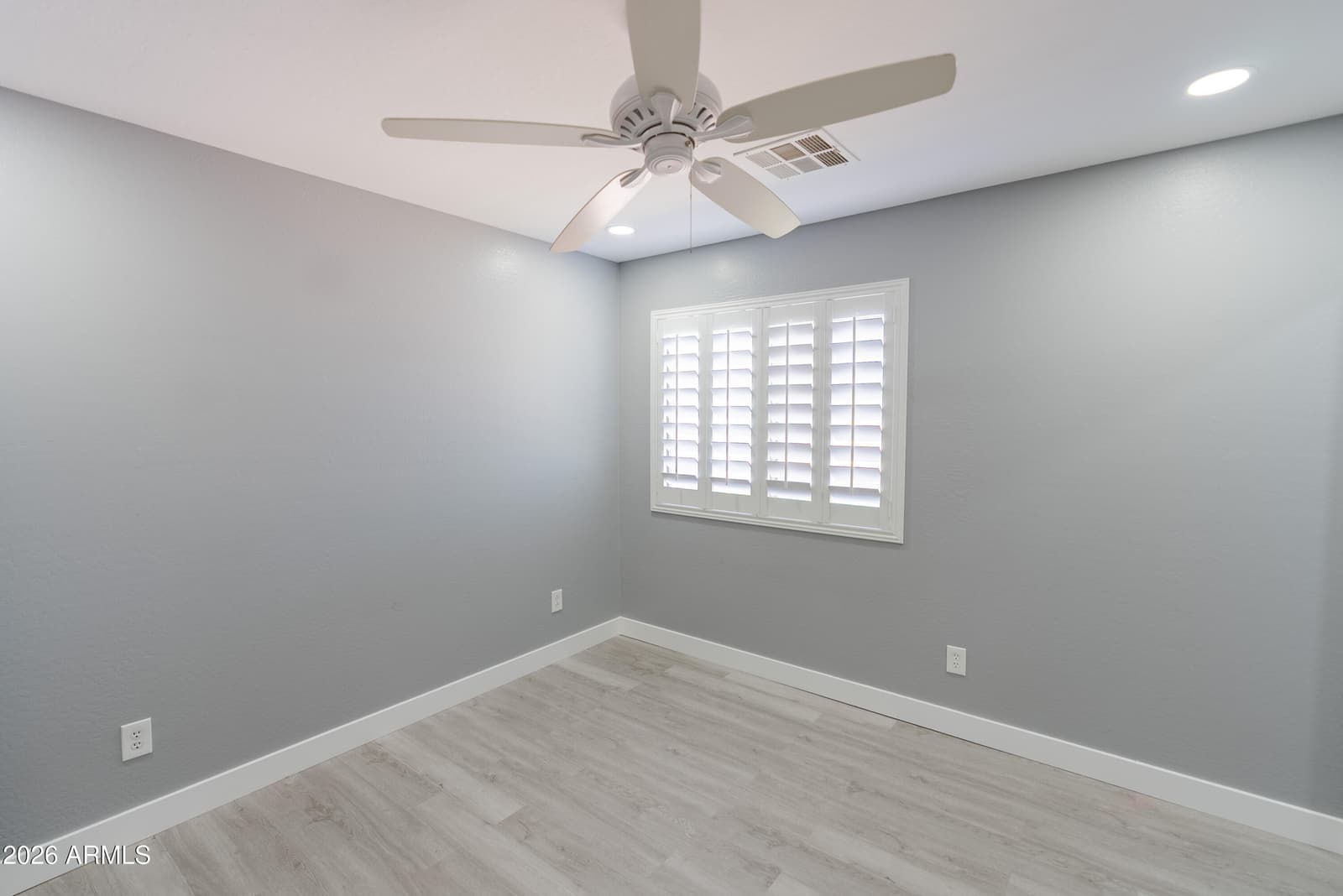 12038 W Leather Lane, Peoria, AZ 85383 — photo 21 of 29