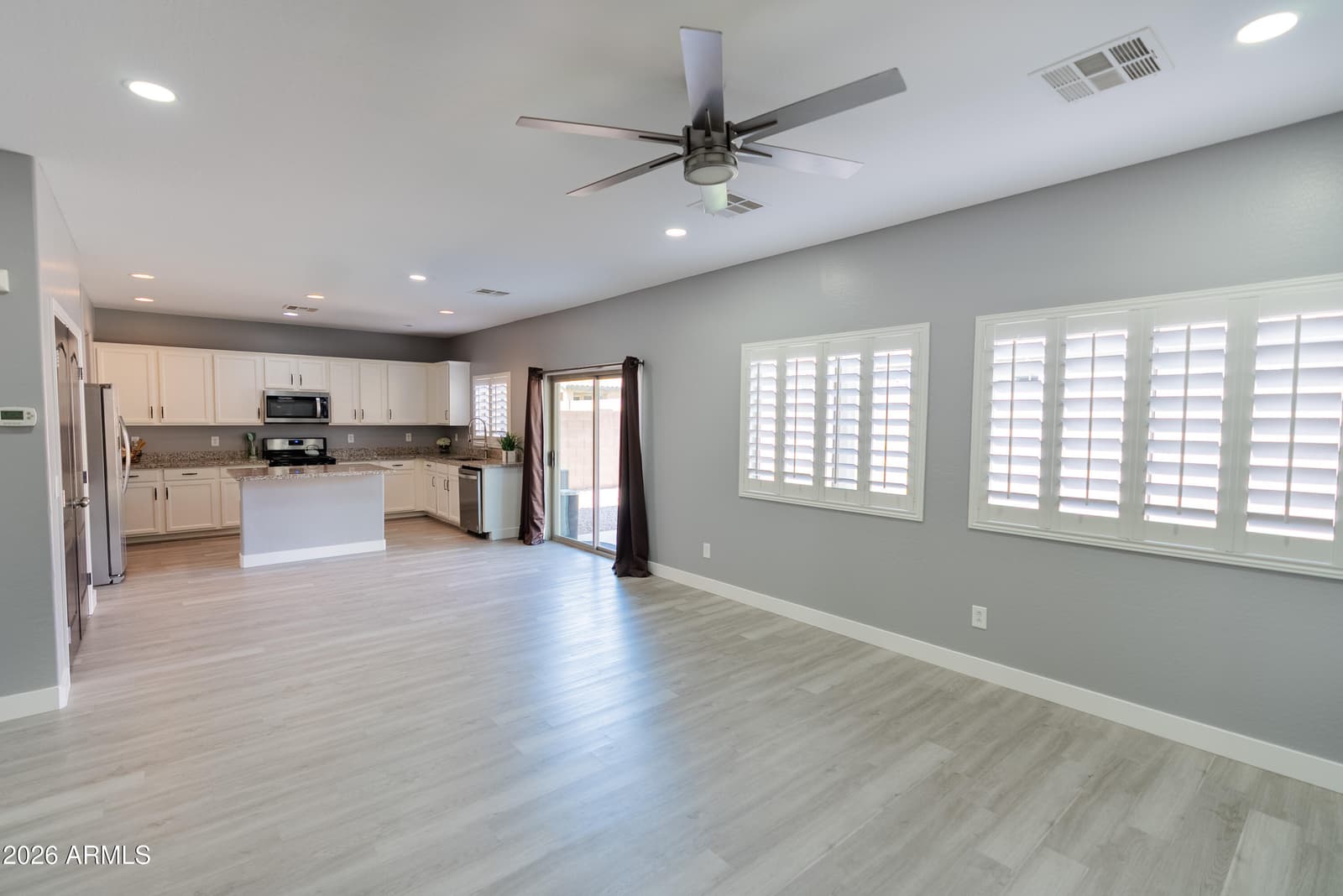 12038 W Leather Lane, Peoria, AZ 85383 — photo 9 of 29