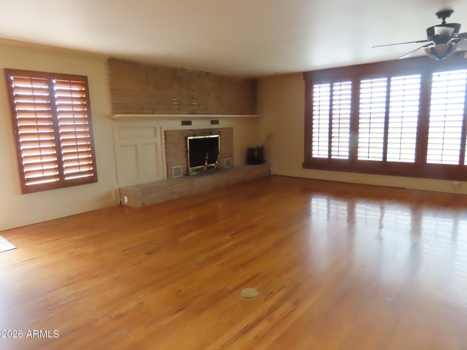 212 W Crowe Street, Superior, AZ 85173 — photo 6 of 40