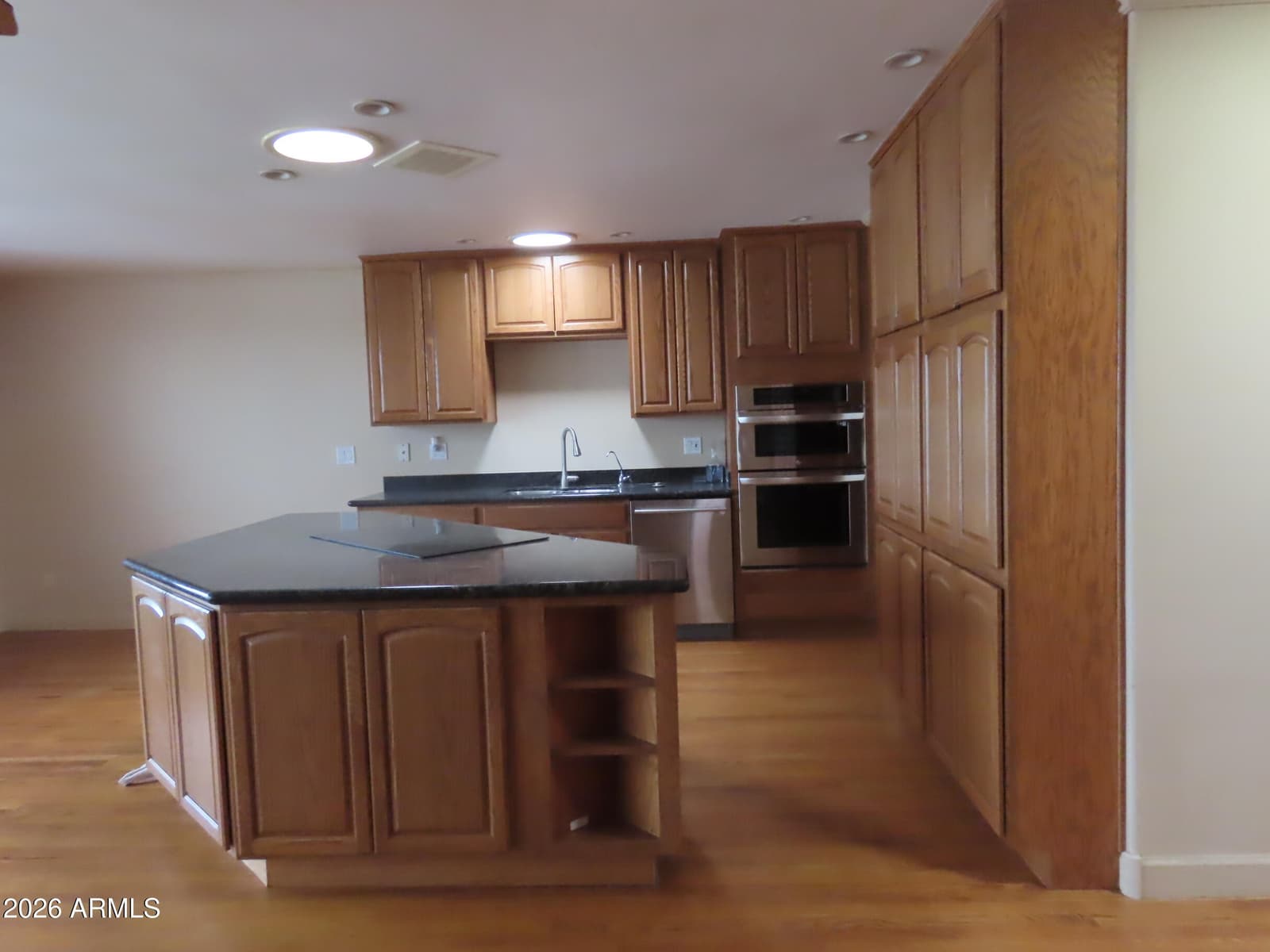 212 W Crowe Street, Superior, AZ 85173 — photo 9 of 40