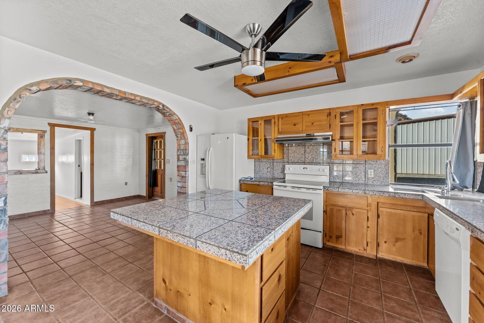 22905 W Ranch Road, Congress, AZ 85332 — photo 4 of 26