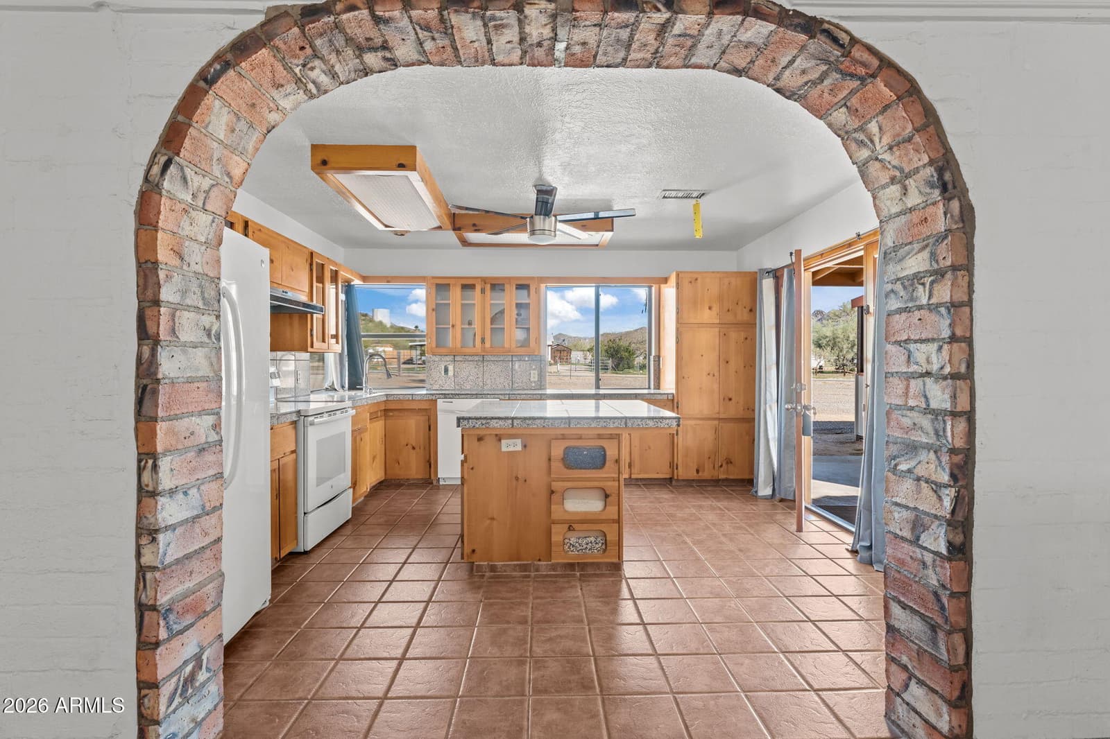22905 W Ranch Road, Congress, AZ 85332 — photo 5 of 26