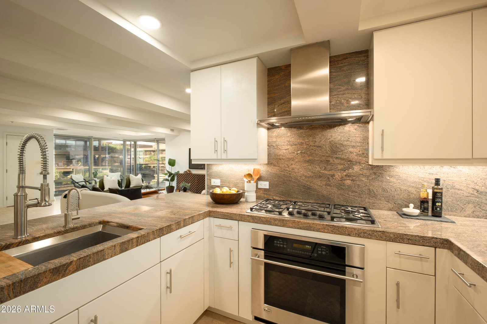 7127 E Rancho Vista Drive 6009, Scottsdale, AZ 85251 — photo 10 of 35