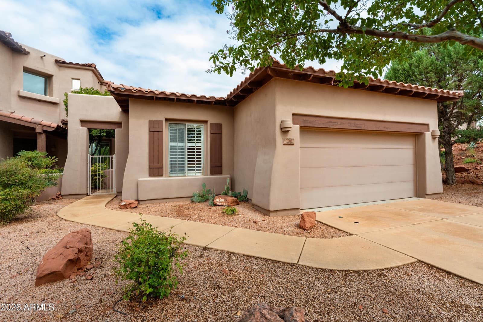 100 Rio Sinagua, Sedona, AZ 86351 — photo 1 of 30