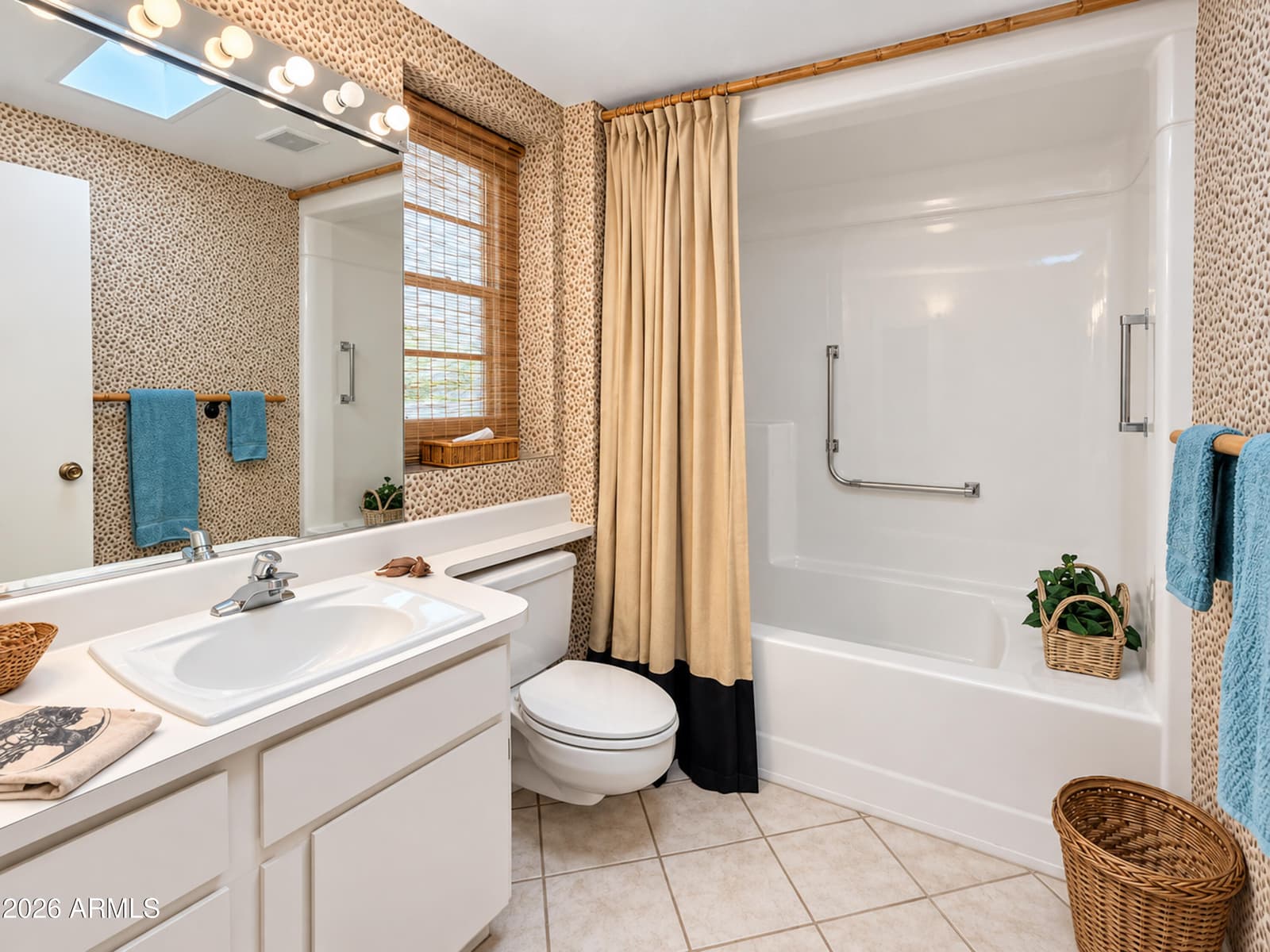 19209 N Sombrero Circle, Sun City, AZ 85373 — photo 10 of 26