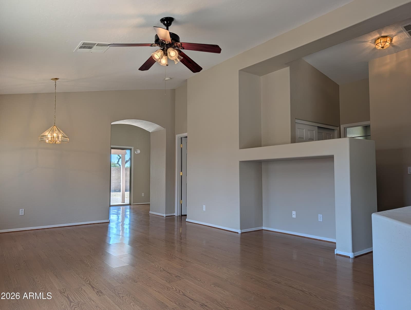 13823 N 148th Lane, Surprise, AZ 85379 — photo 4 of 14