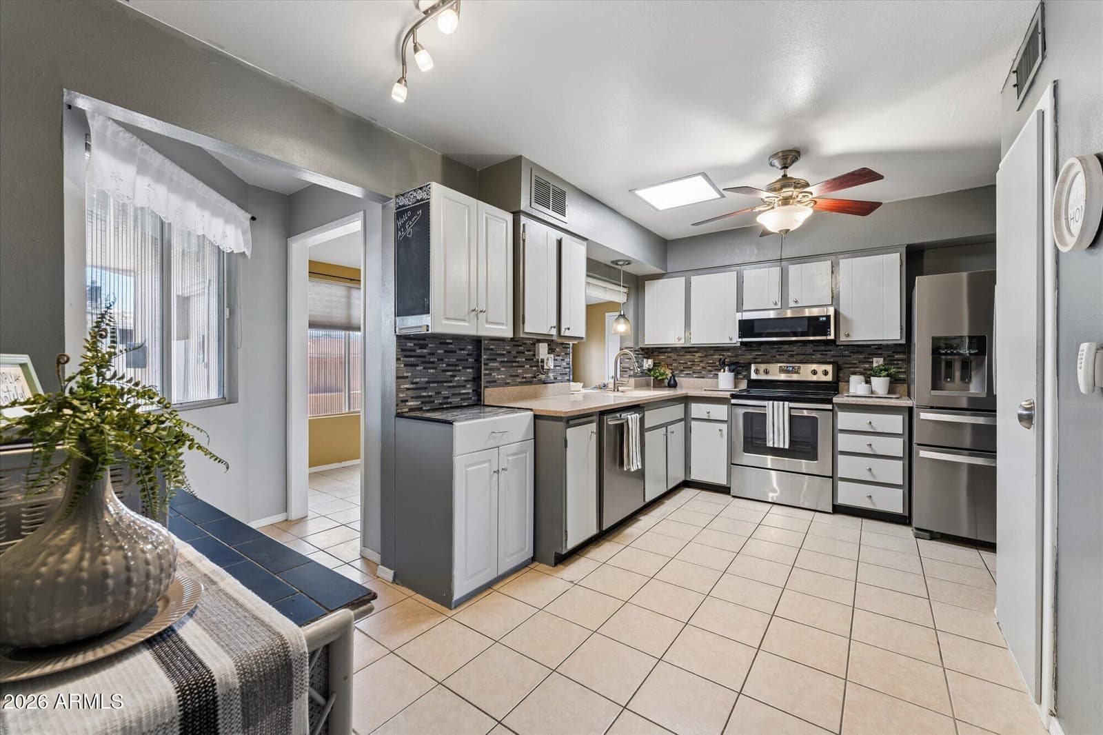 13413 N 111th Avenue, Sun City, AZ 85351 — photo 13 of 32