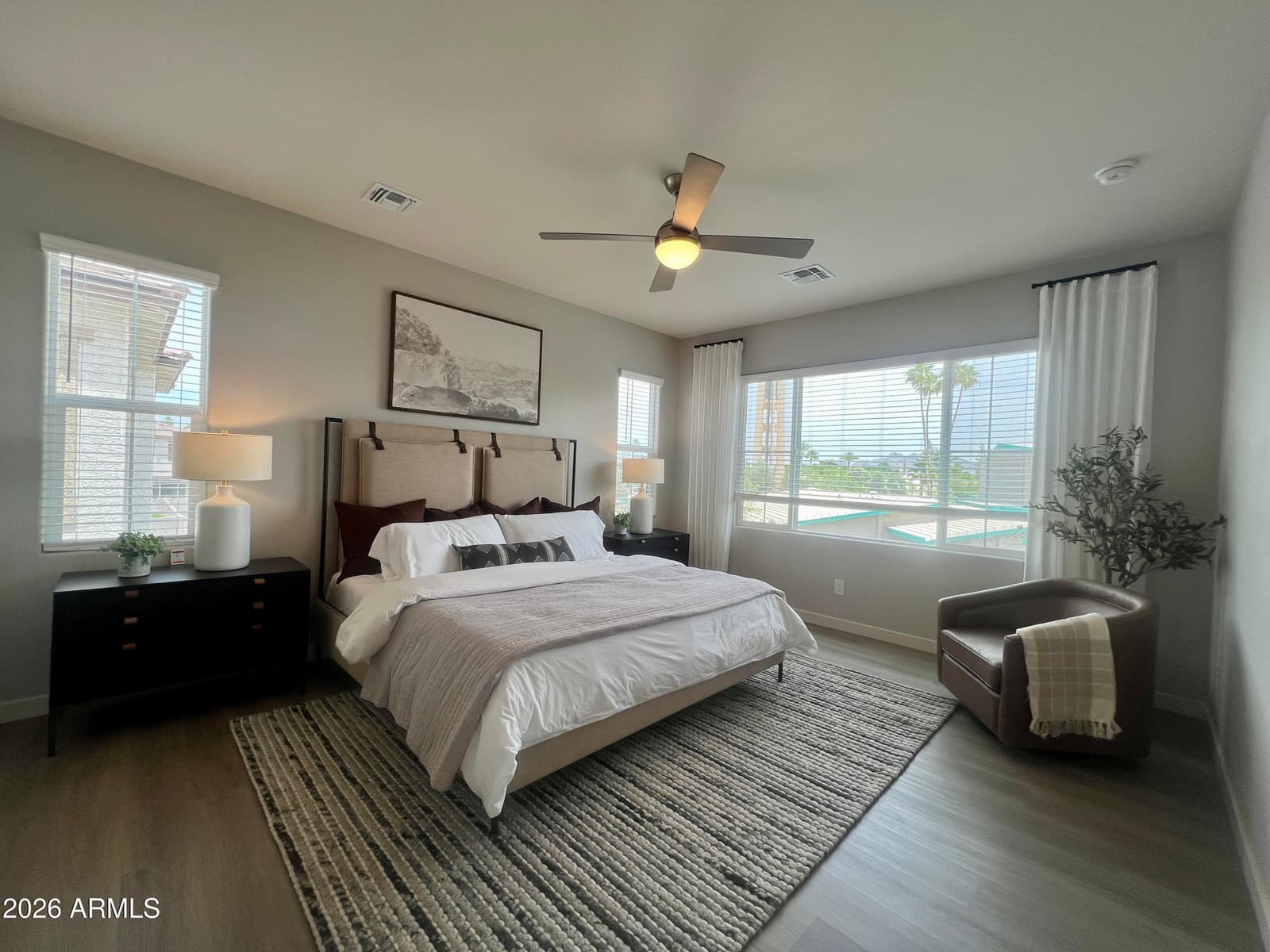 6529 N 15th Drive, Phoenix, AZ 85015 — photo 11 of 23