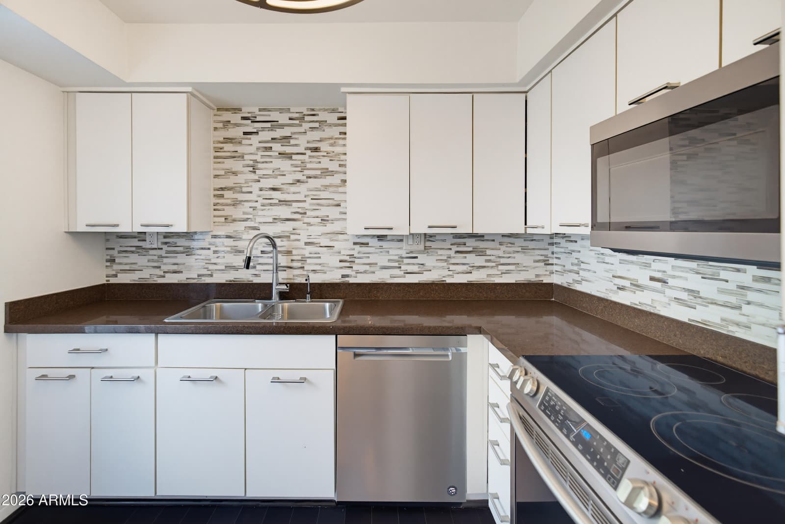 5215 N 24th Street 207, Phoenix, AZ 85016 — photo 11 of 32