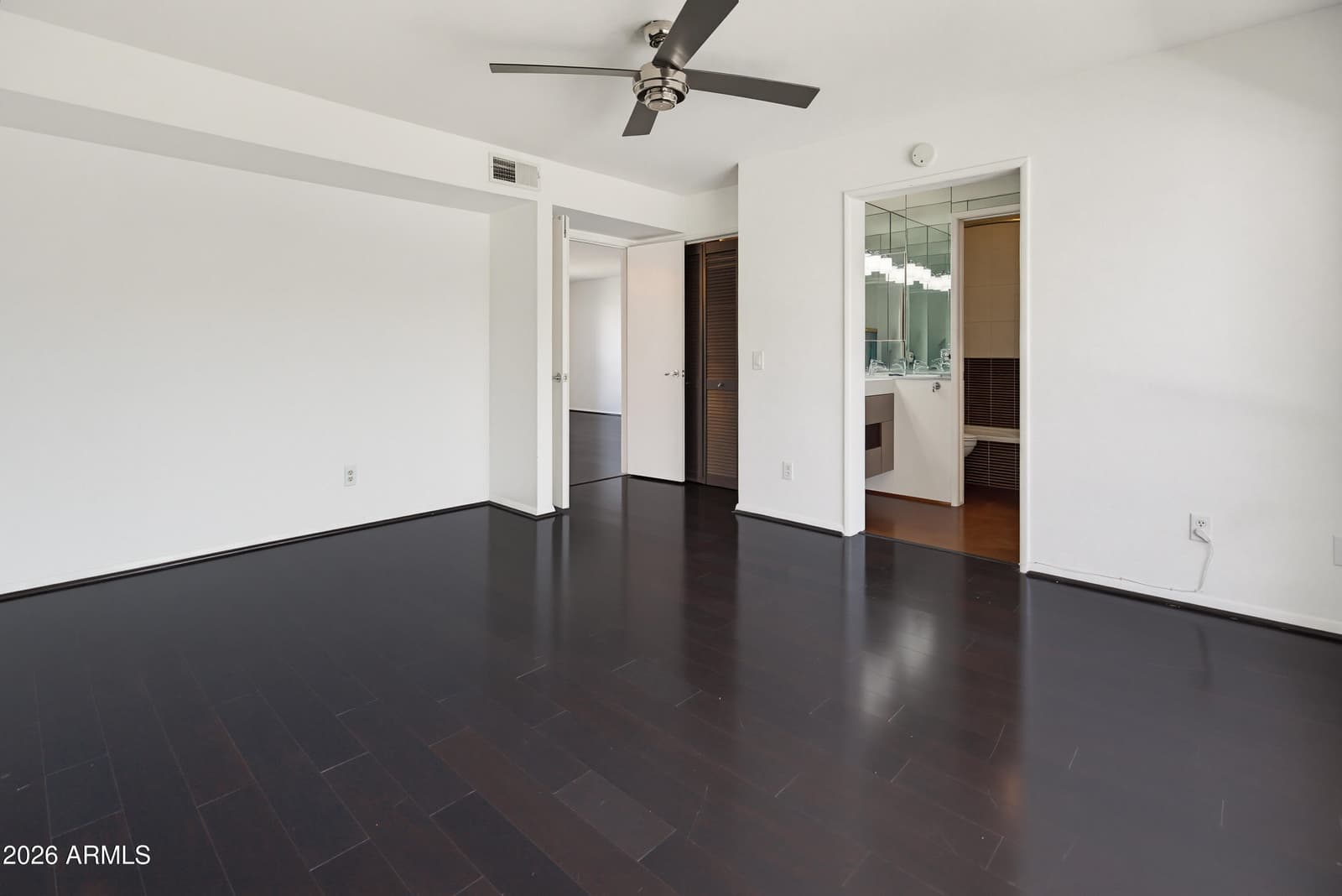 5215 N 24th Street 207, Phoenix, AZ 85016 — photo 17 of 32
