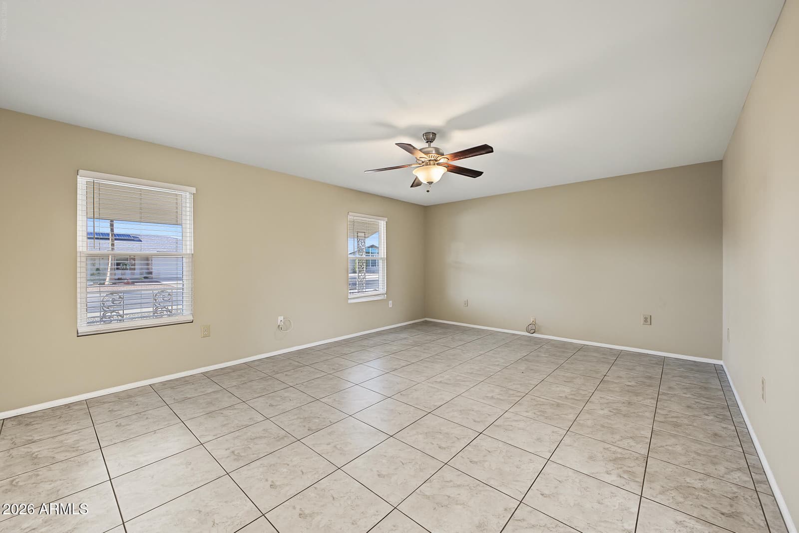 10921 W Loma Blanca Drive, Sun City, AZ 85351 — photo 5 of 24