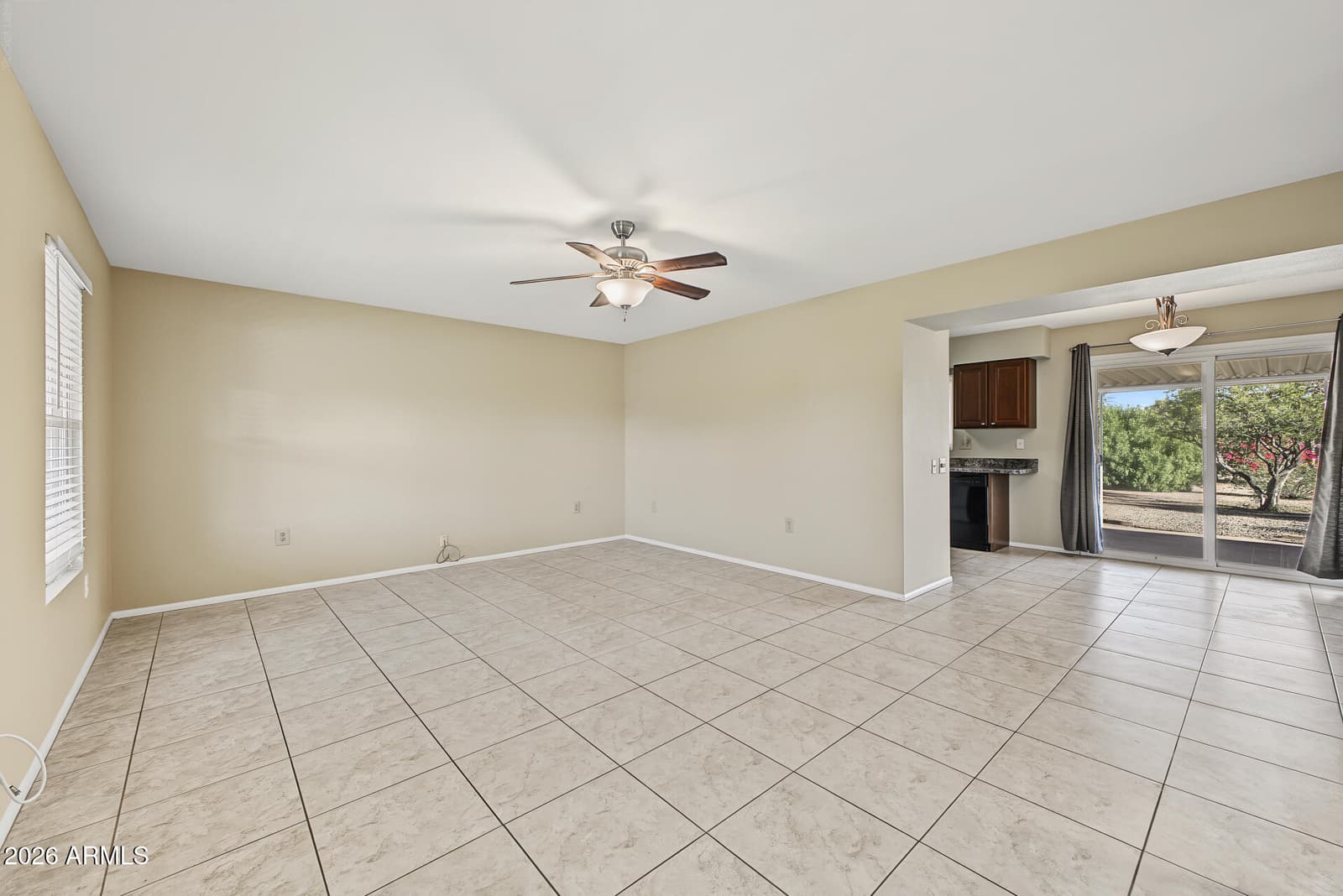 10921 W Loma Blanca Drive, Sun City, AZ 85351 — photo 4 of 24