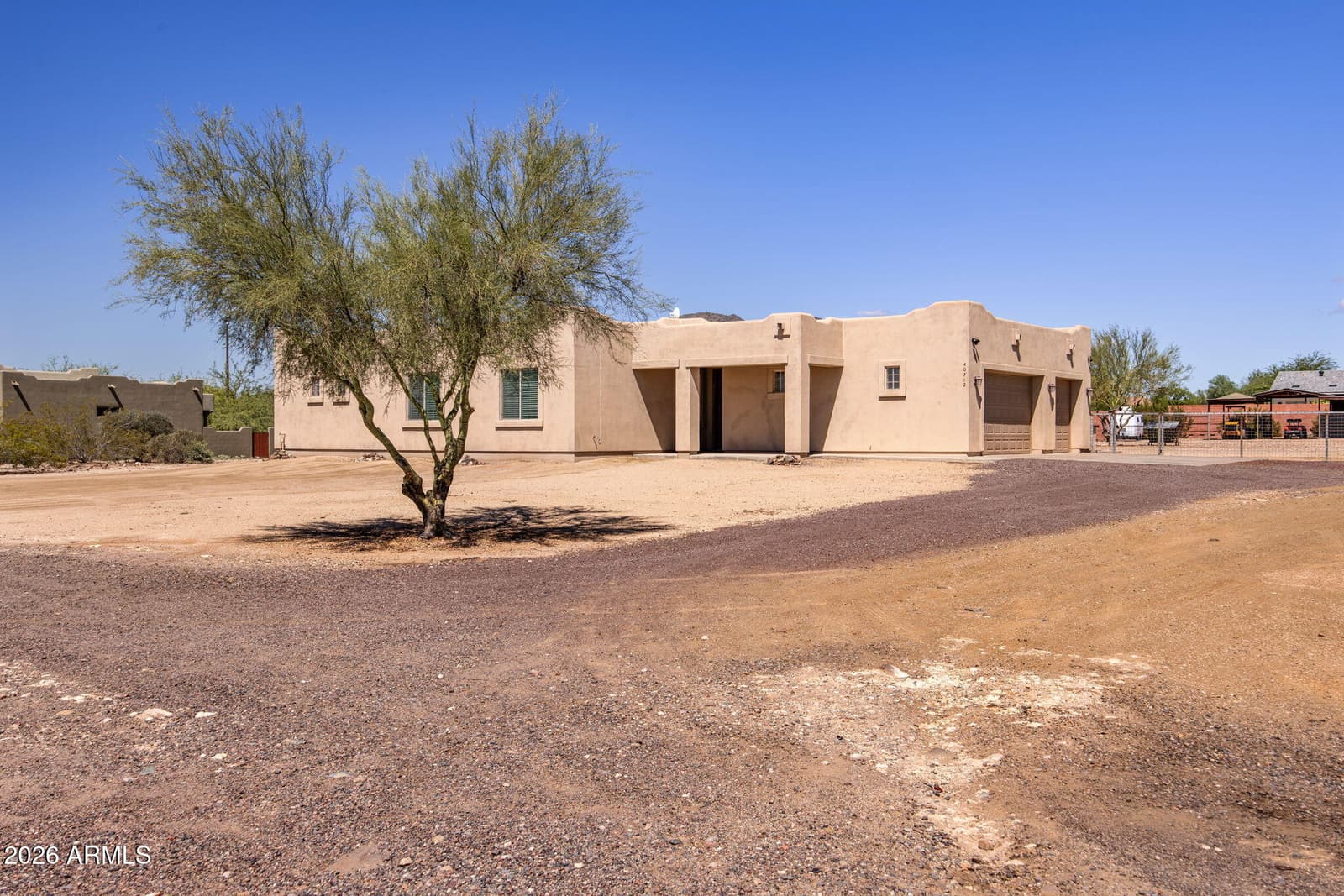 40712 N 3rd Avenue, Phoenix, AZ 85086 — photo 1 of 41